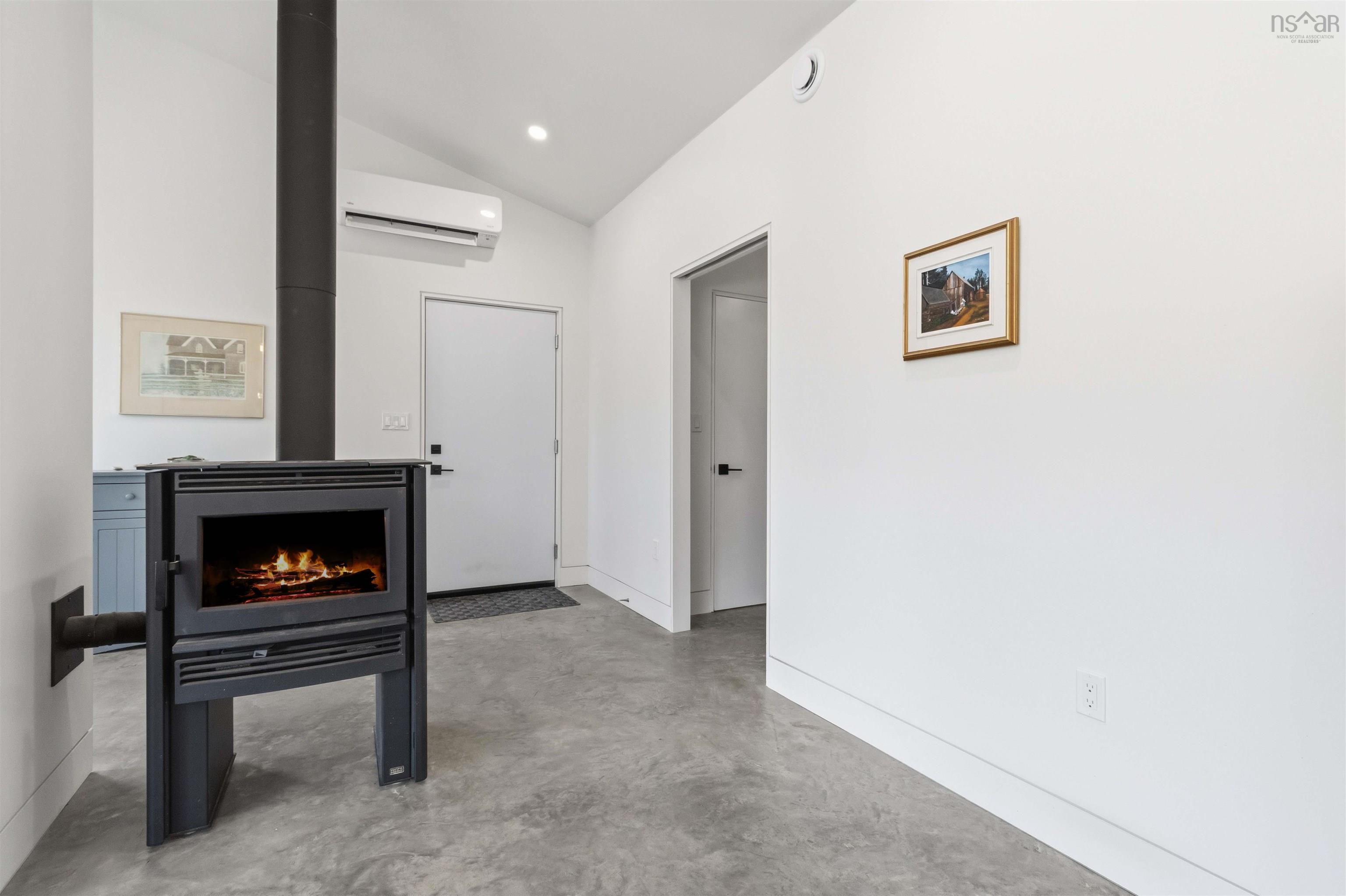 $629,900.00: 87 Golden Horizon Drive, Port Mouton