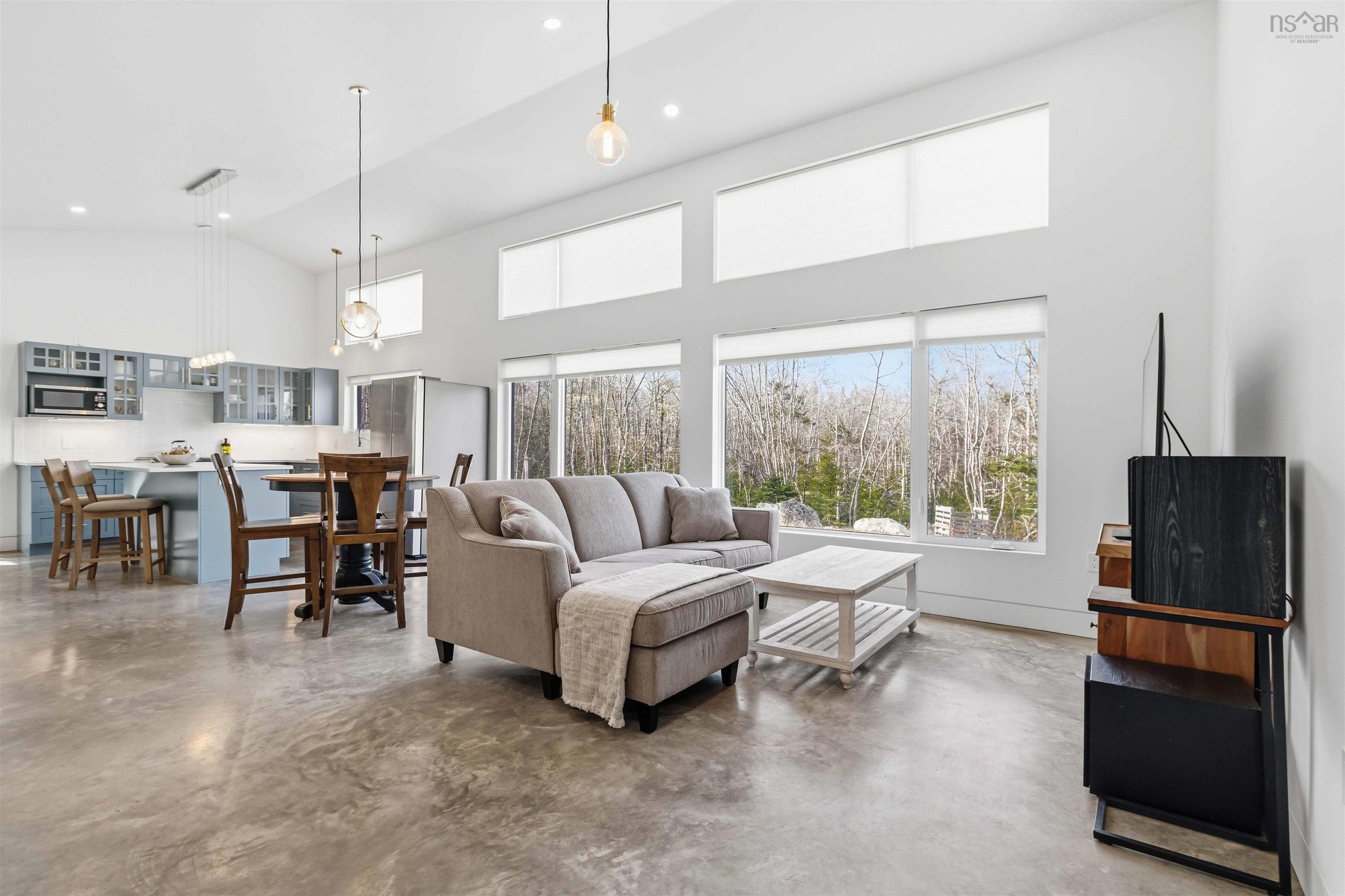 $629,900.00: 87 Golden Horizon Drive, Port Mouton