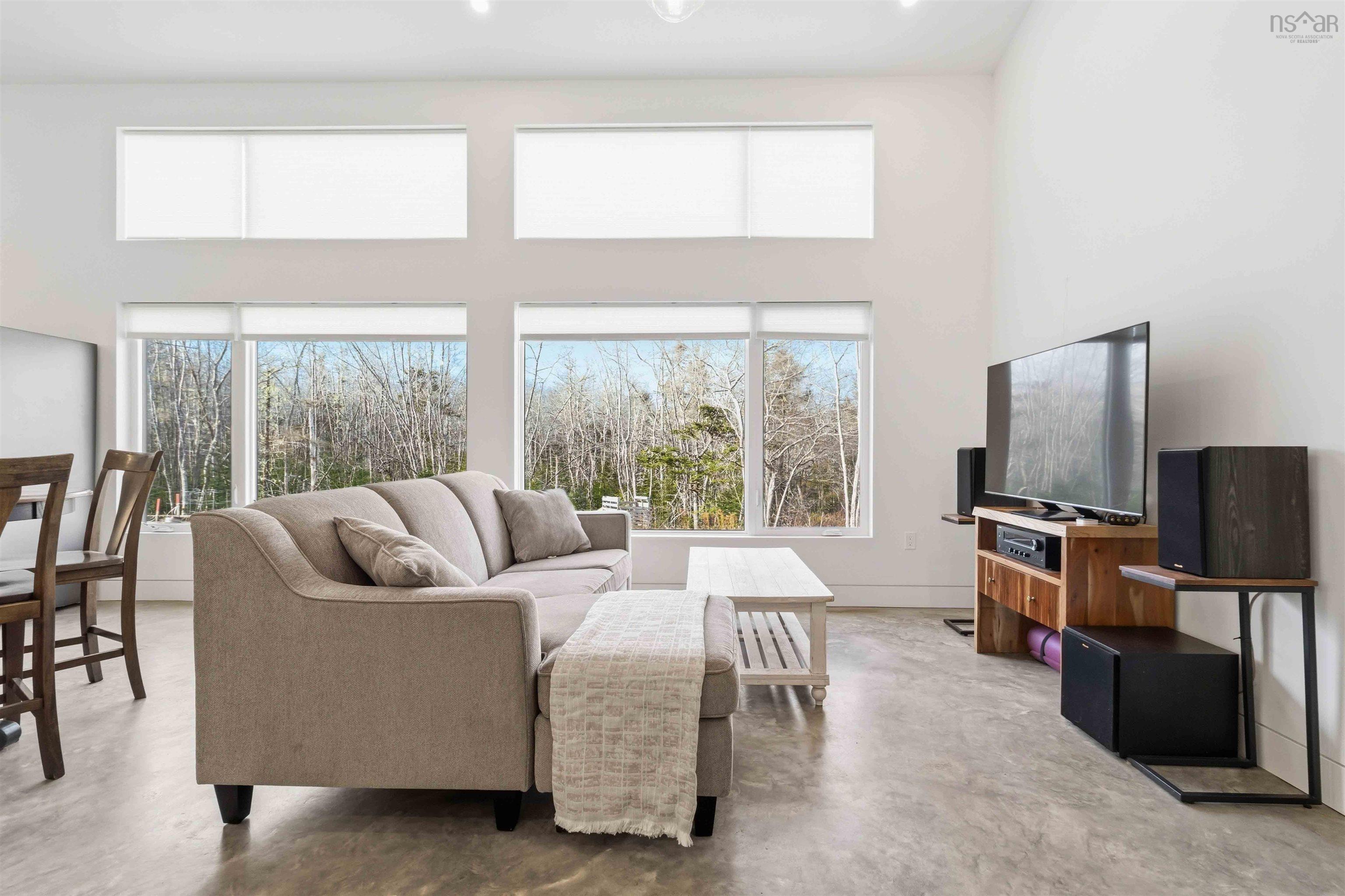 $629,900.00: 87 Golden Horizon Drive, Port Mouton