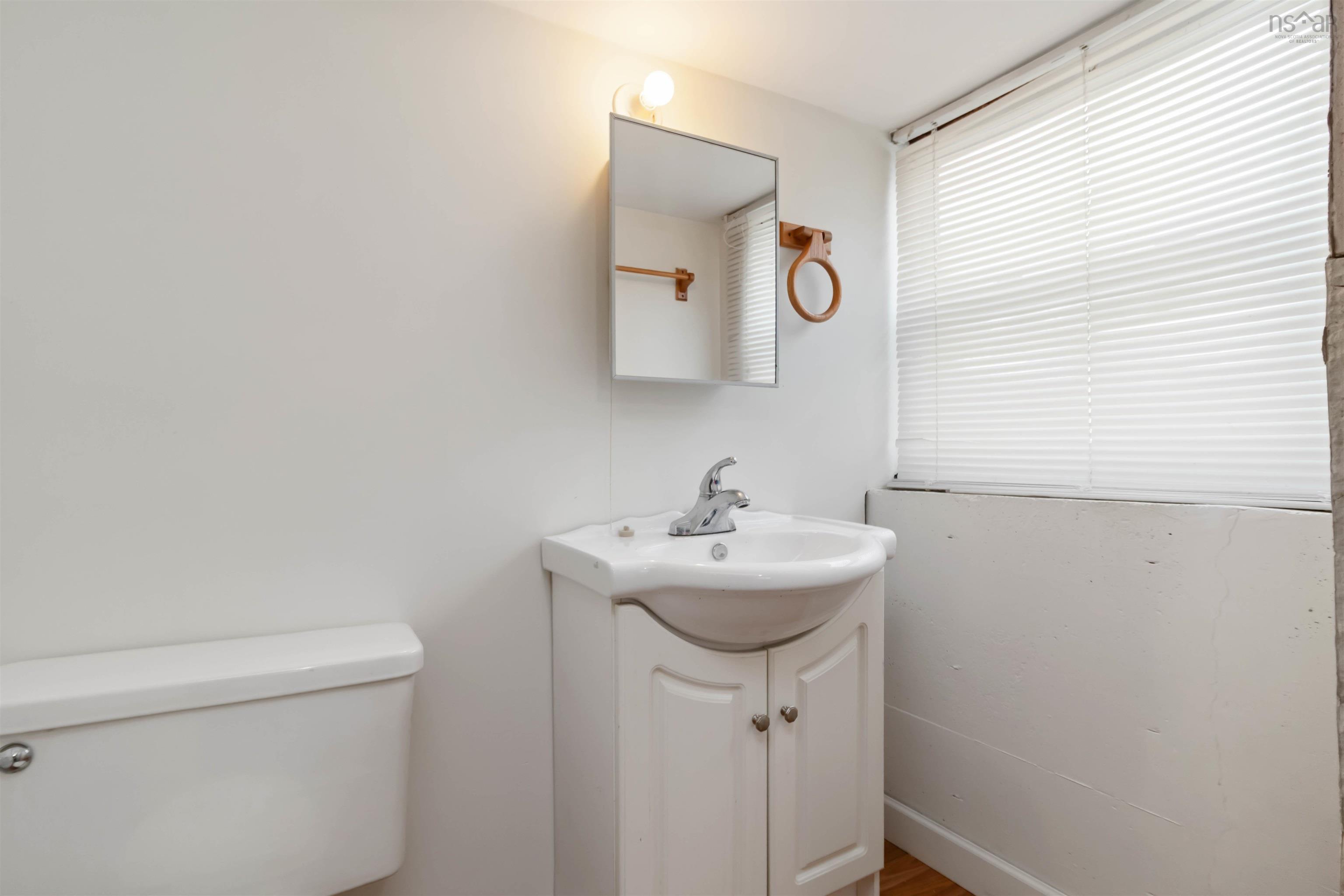 $359,900.00: 4 Hayes Street, Halifax