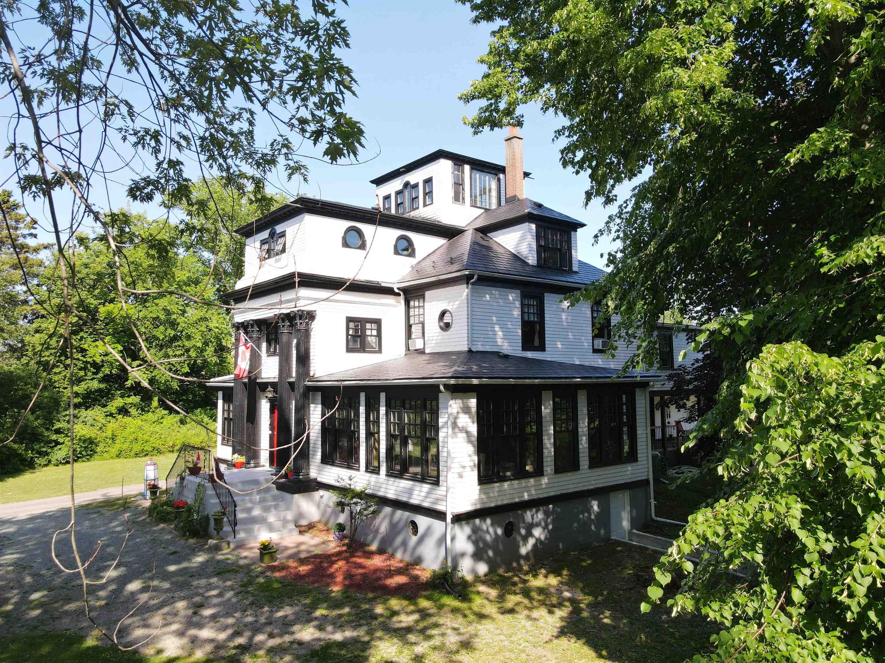 $824,900.00: 317 Church Road, Little Bras D