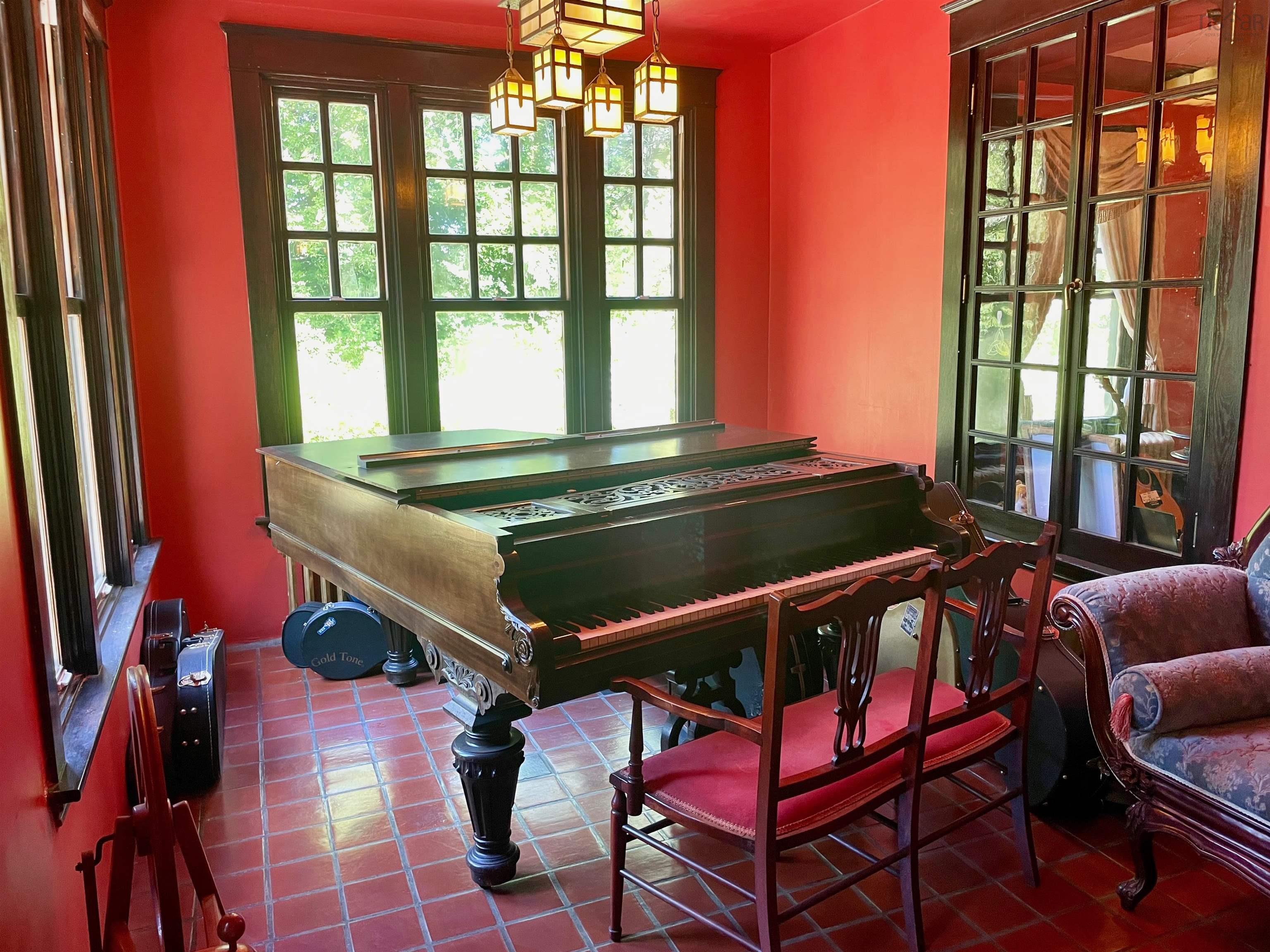 $824,900.00: 317 Church Road, Little Bras D