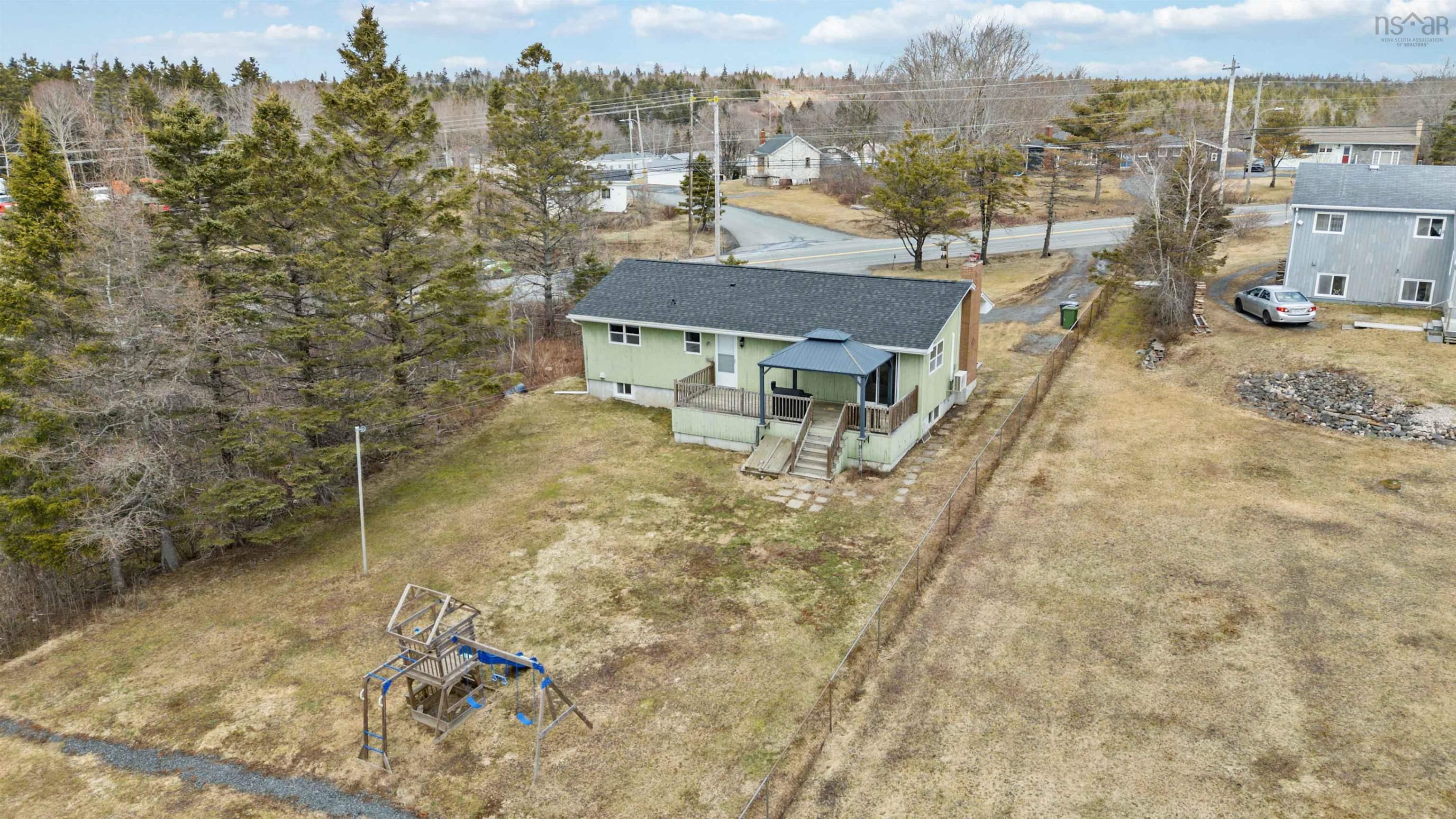$550,000.00: 1922 Hammonds Plains Road, Hammonds Plains