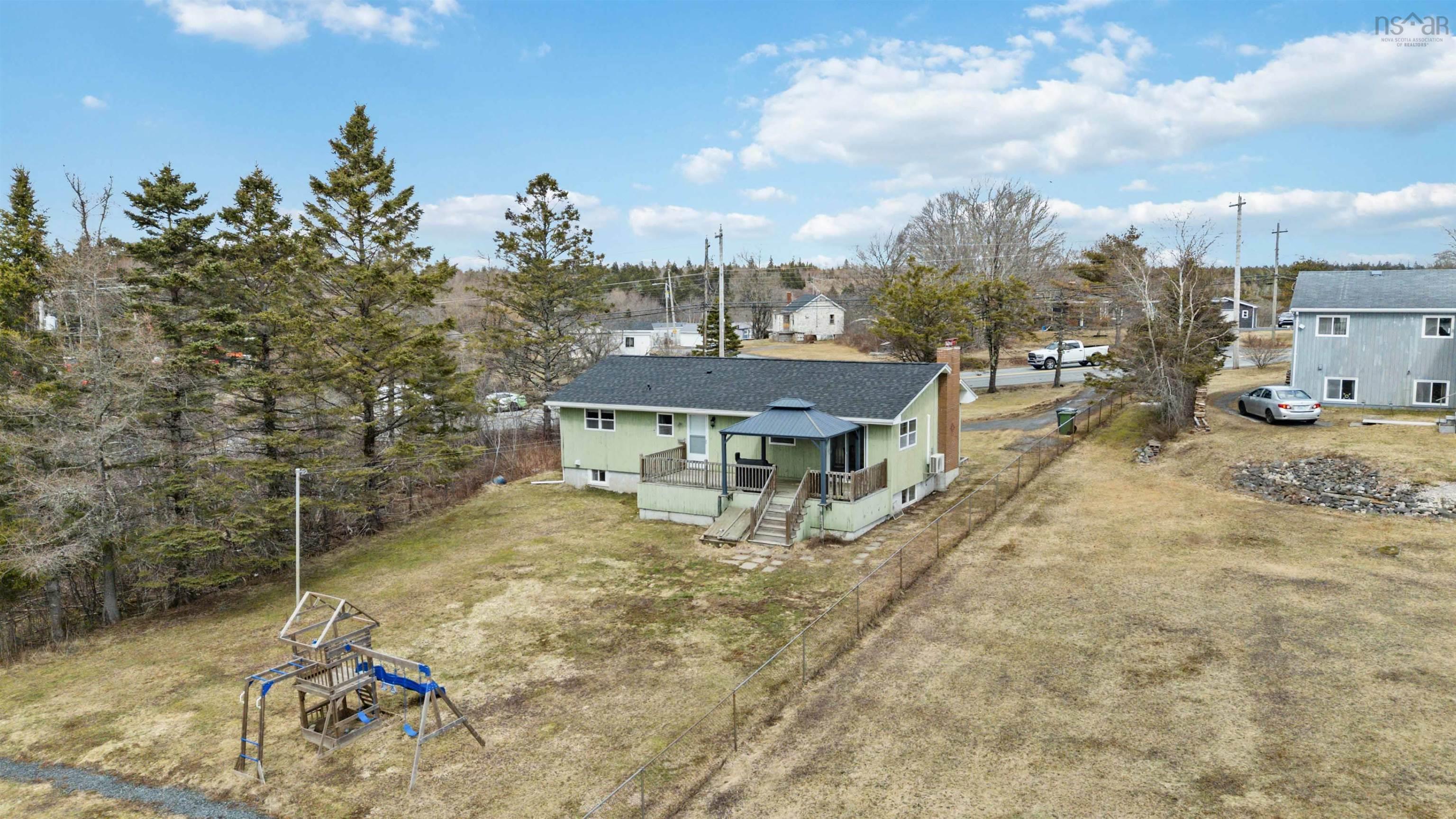 $550,000.00: 1922 Hammonds Plains Road, Hammonds Plains