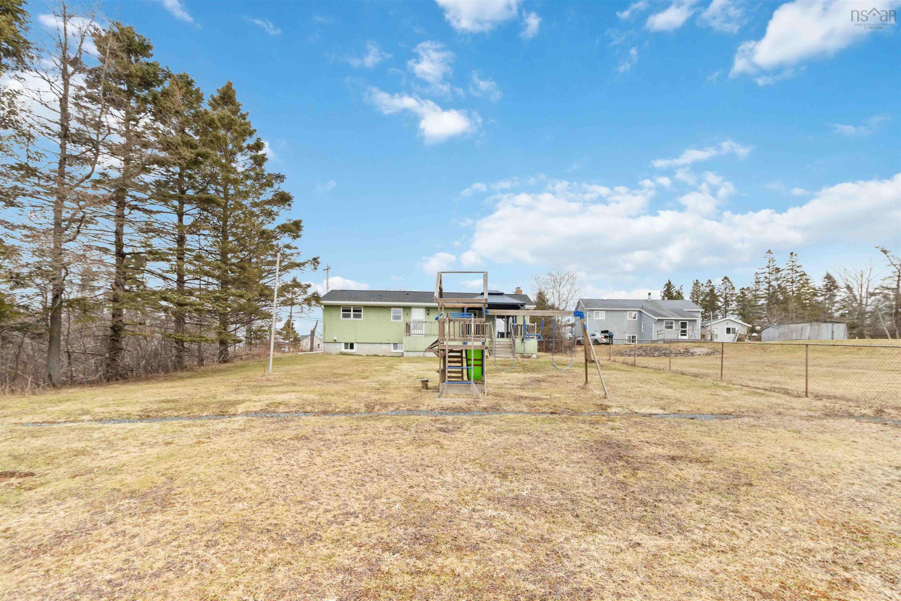 $550,000.00: 1922 Hammonds Plains Road, Hammonds Plains