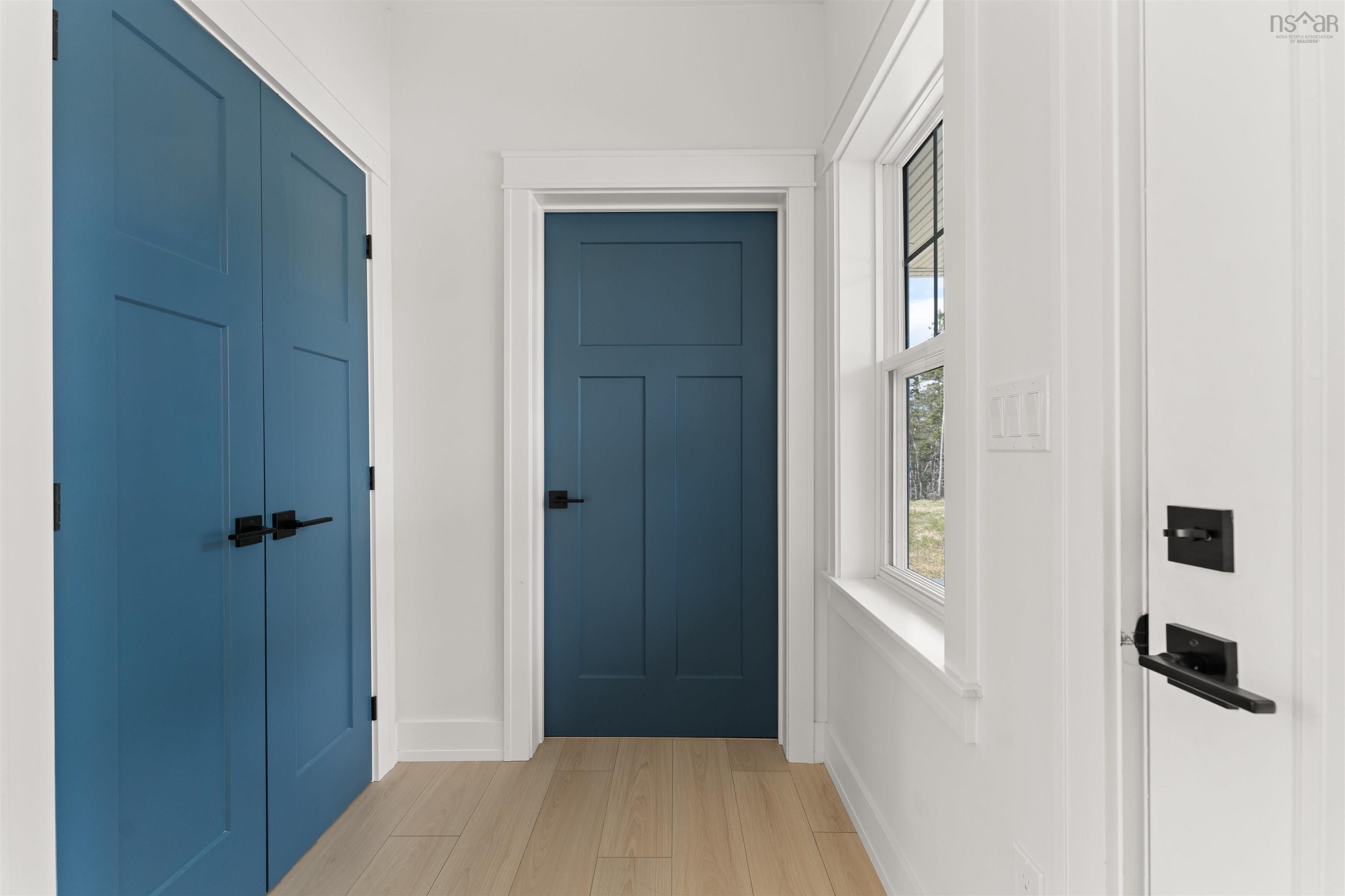 $717,000.00: 667 Shad Point Parkway, Blind Bay