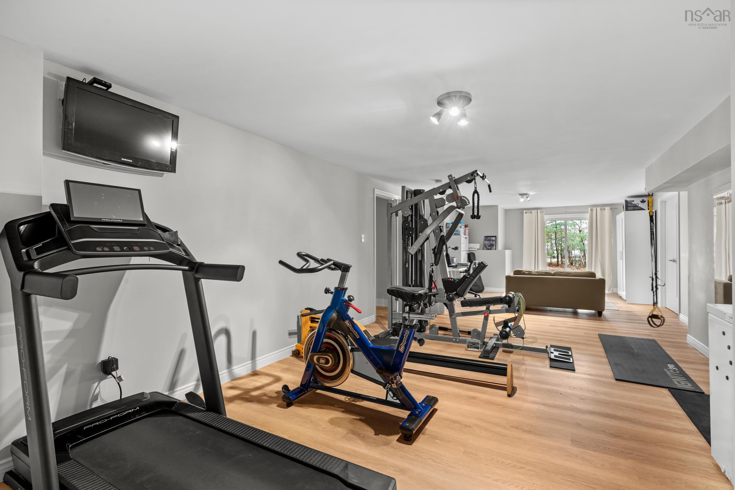 $1,225,000.00: 109 Snowy Owl Drive, Bedford