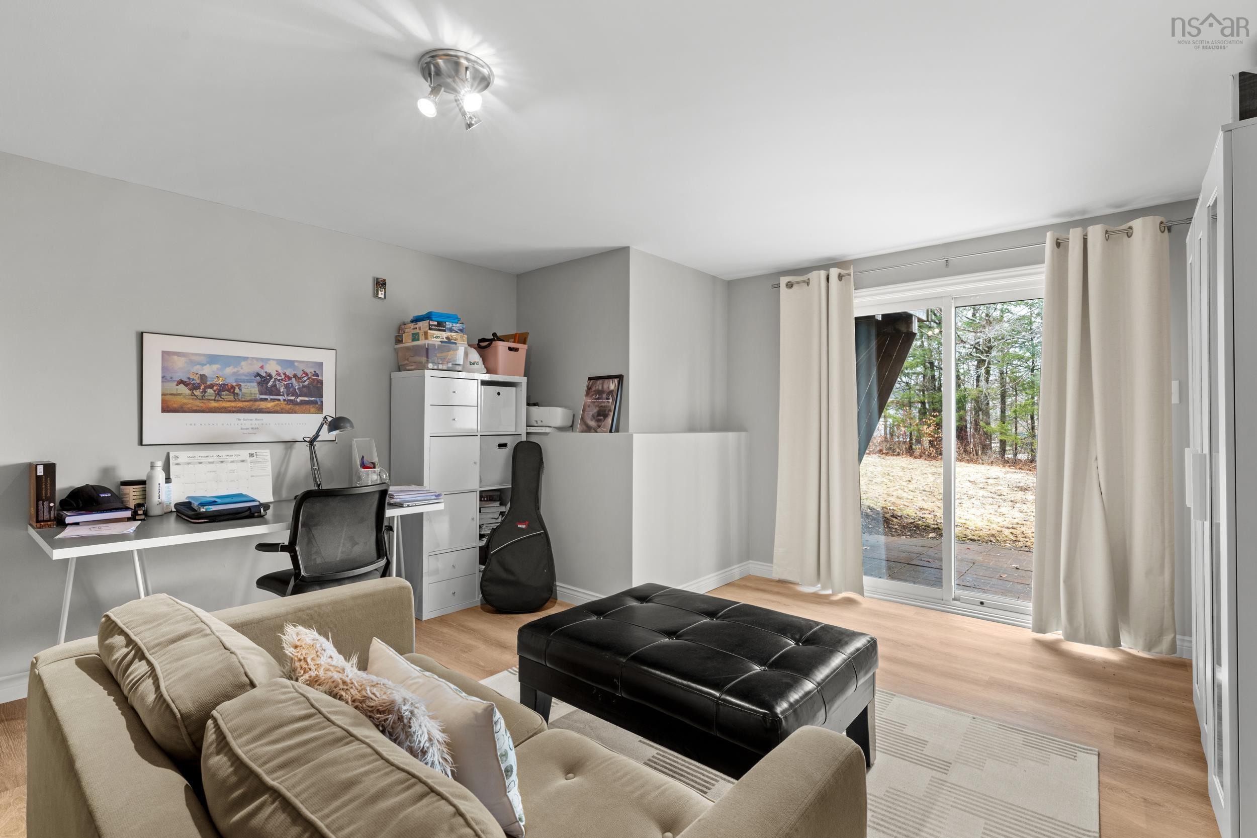 $1,225,000.00: 109 Snowy Owl Drive, Bedford