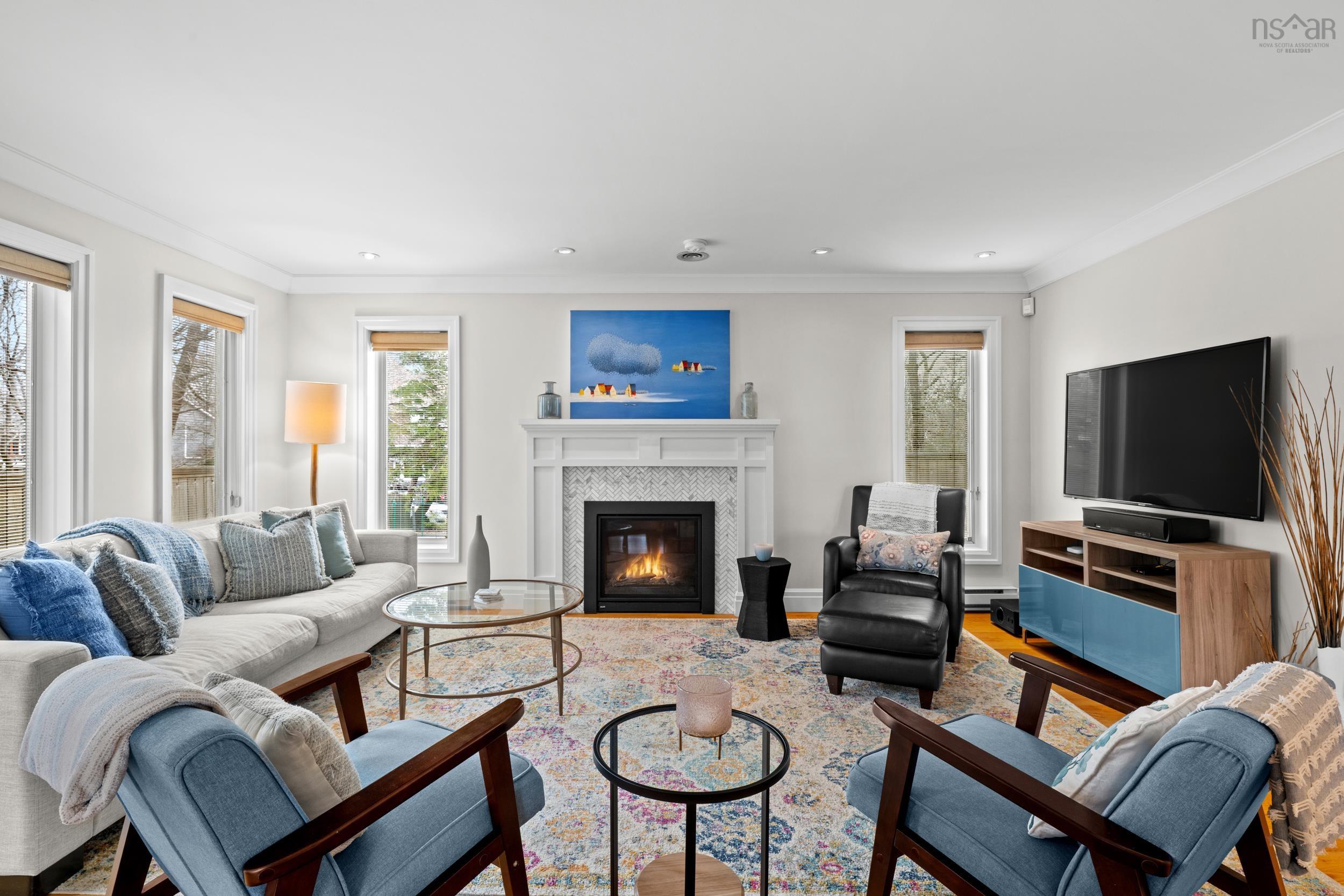 $1,225,000.00: 109 Snowy Owl Drive, Bedford