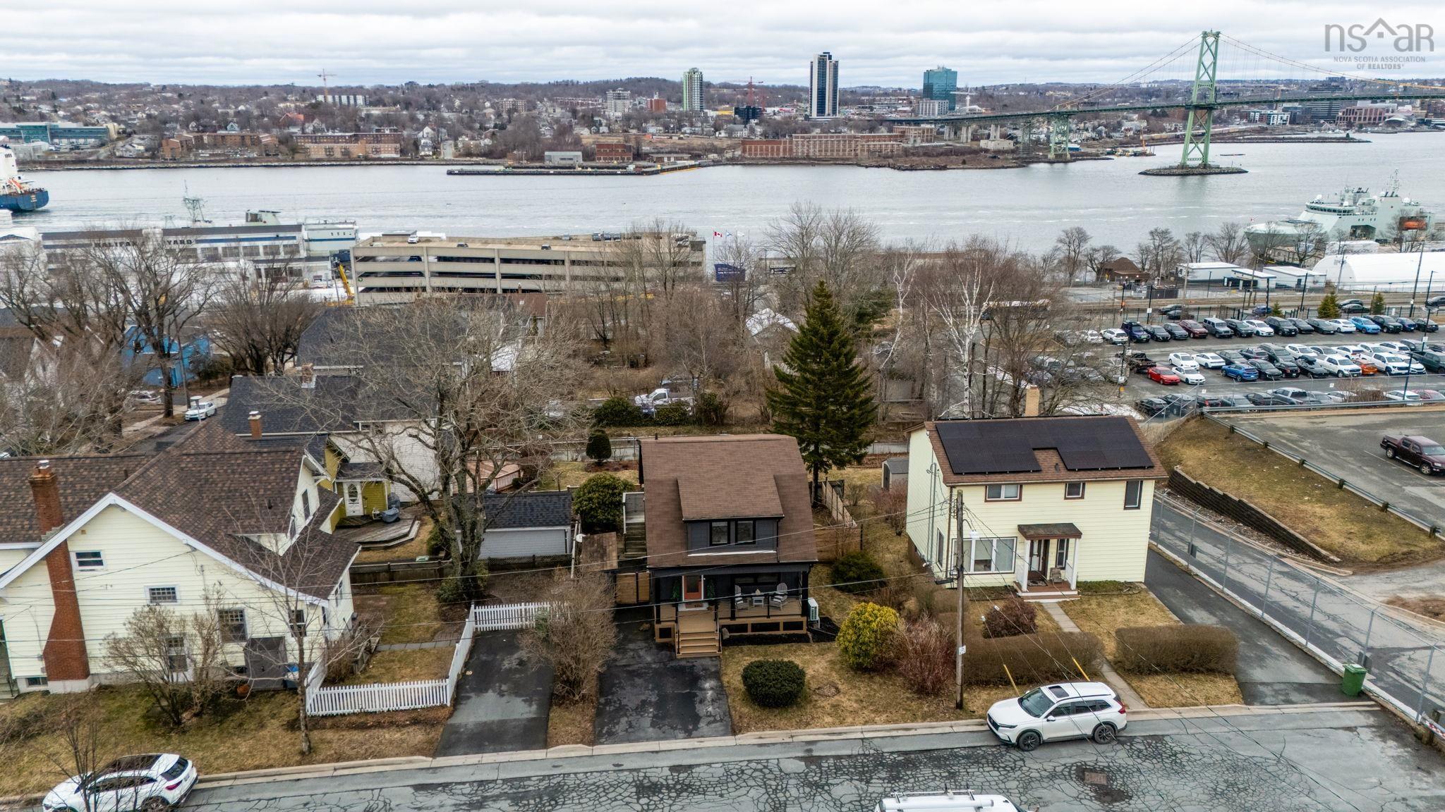 $774,900.00: 2881 Vincent Street, Halifax