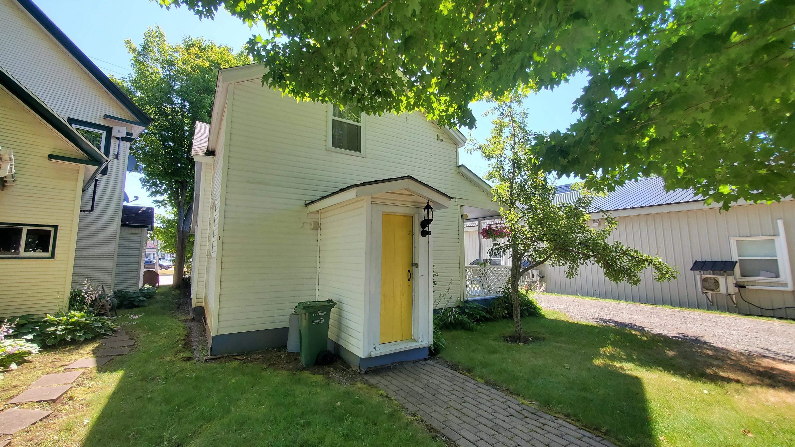 $239,900.00: 273 Main Street, Parrsboro