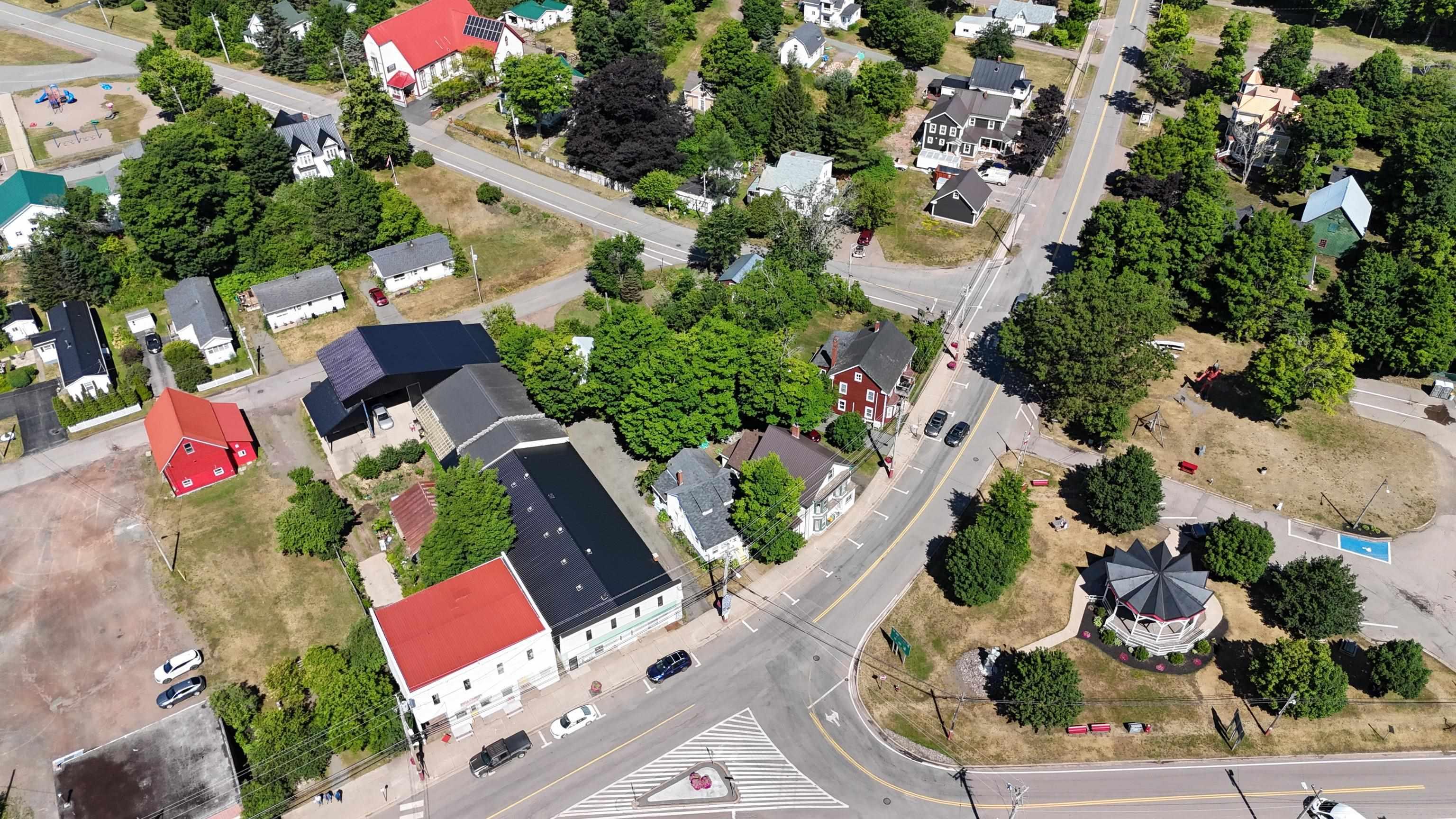 $239,900.00: 273 Main Street, Parrsboro