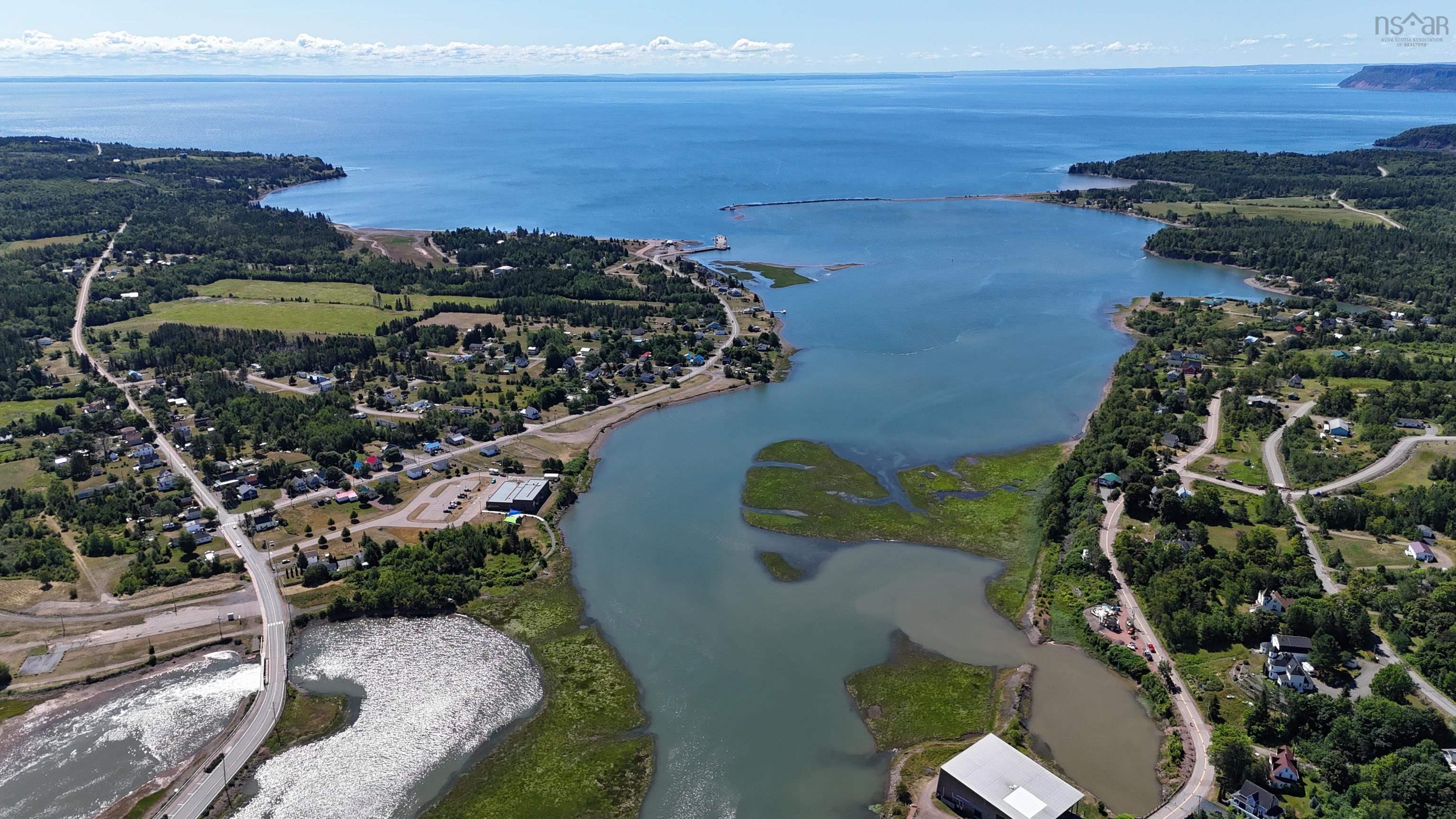 $239,900.00: 273 Main Street, Parrsboro