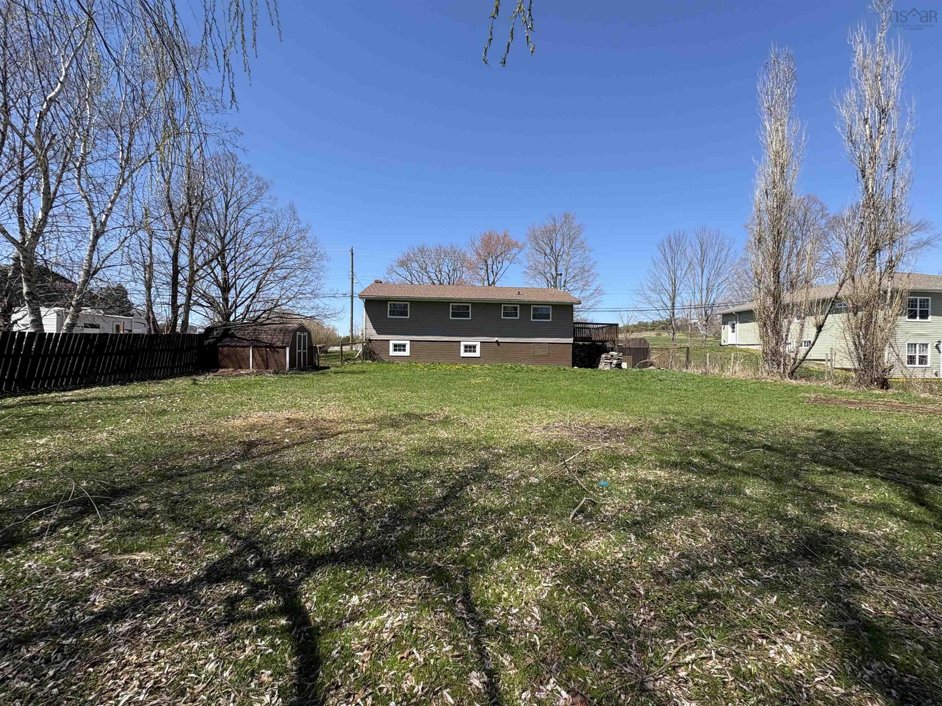 $399,900.00: 395 College Road, Windsor