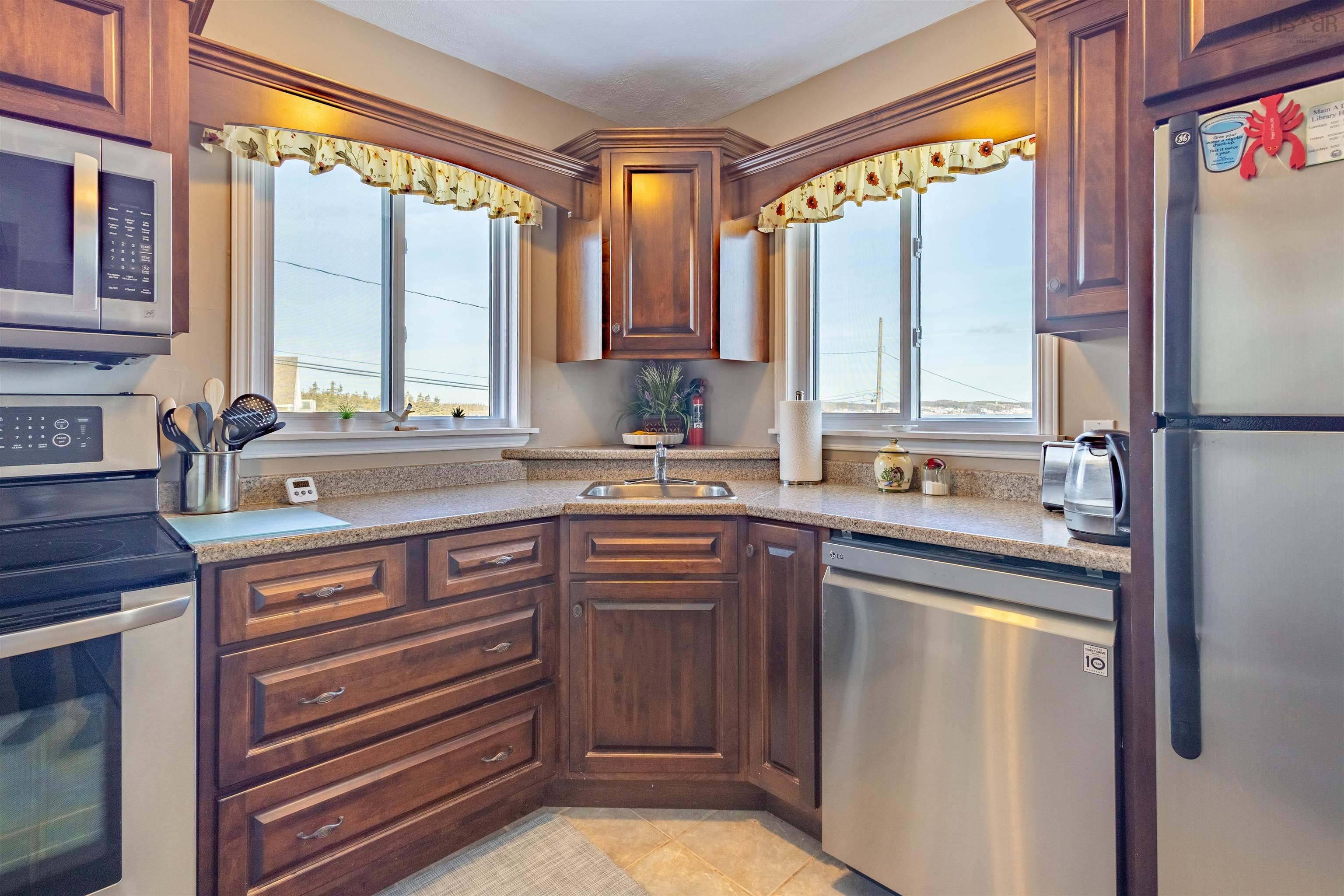 $325,000.00: 16 Seaview Lane, Main-À-Dieu