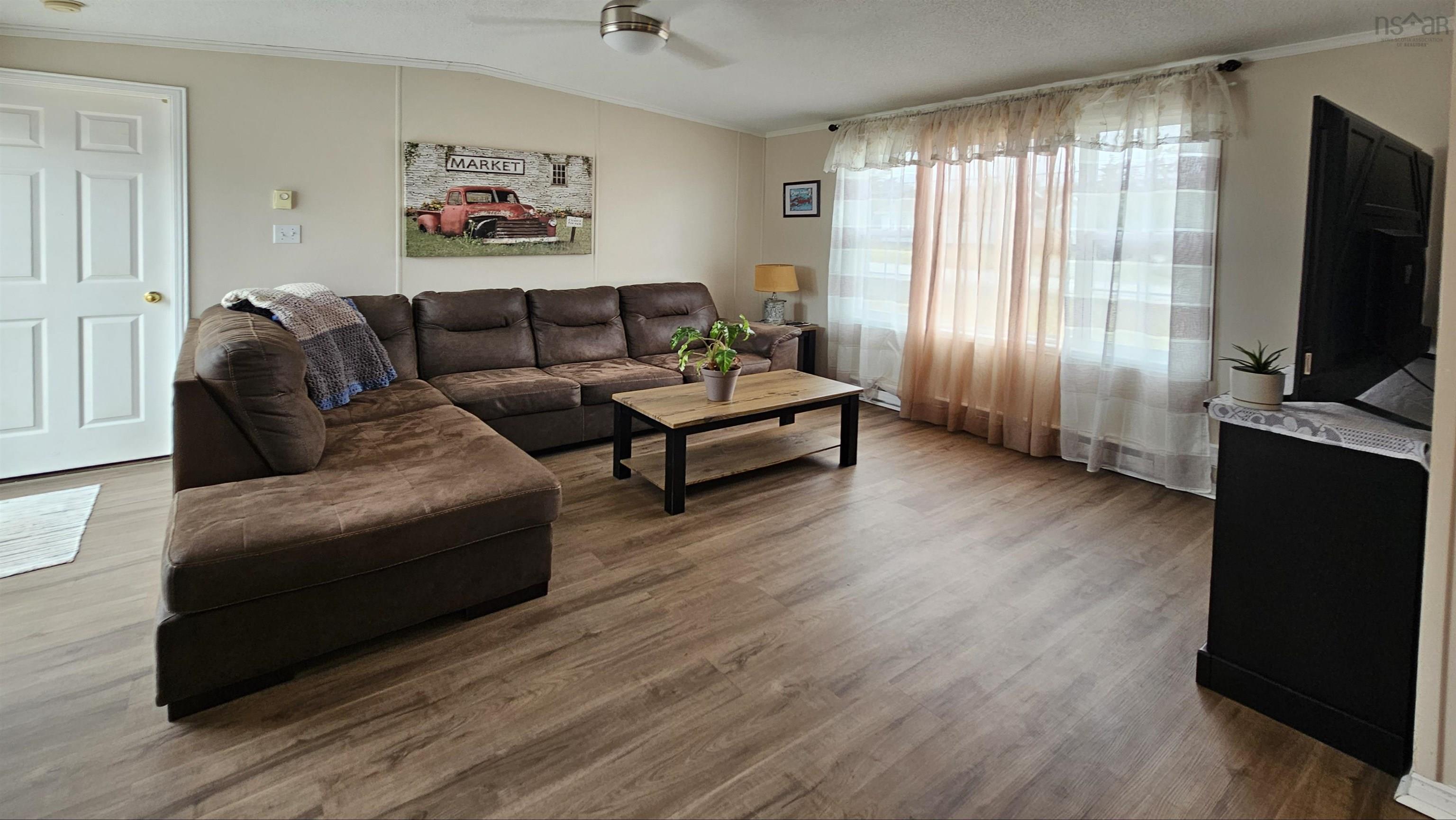 $235,000.00: 55 Stoney Island Road, North East Point