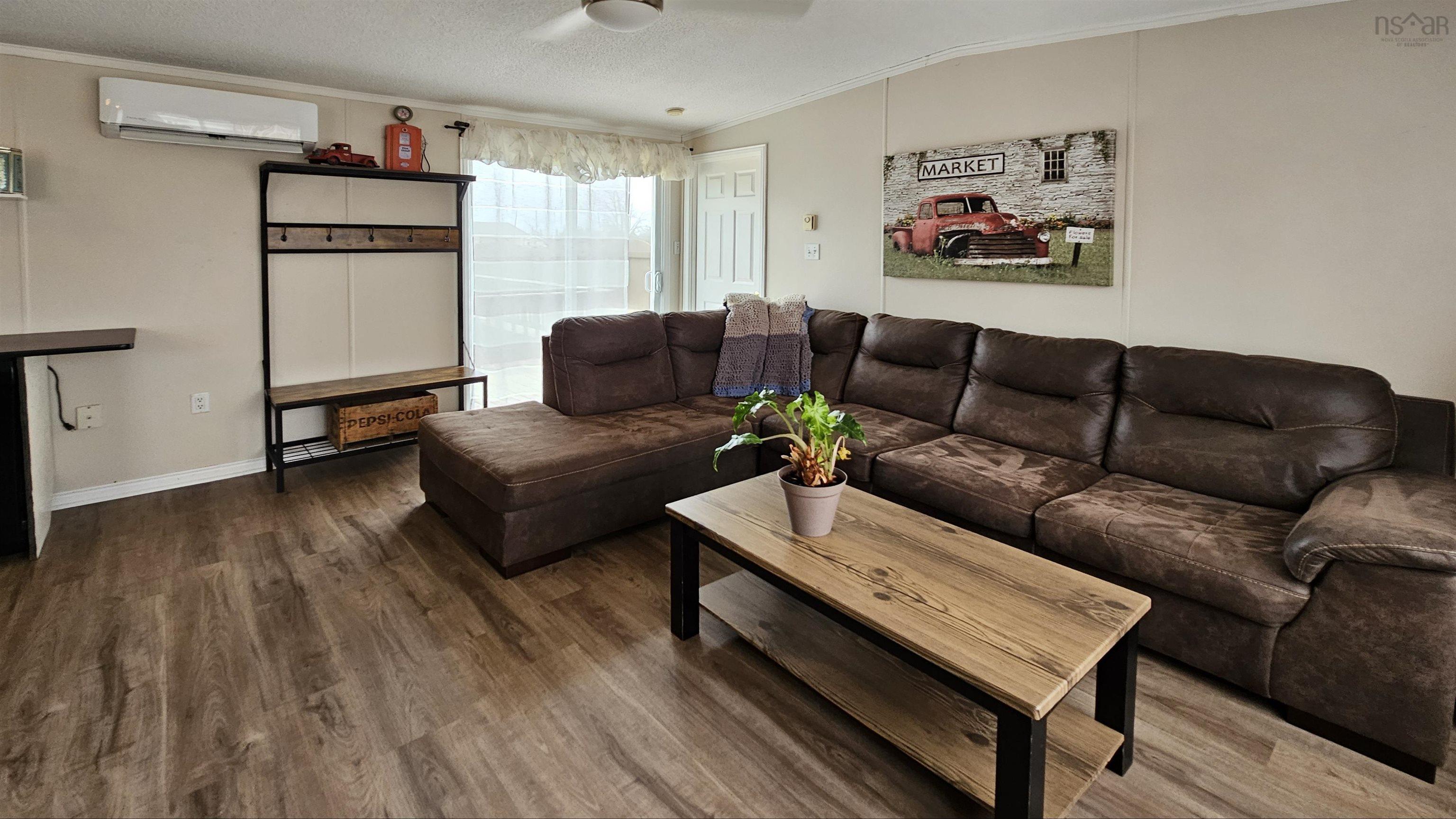 $235,000.00: 55 Stoney Island Road, North East Point