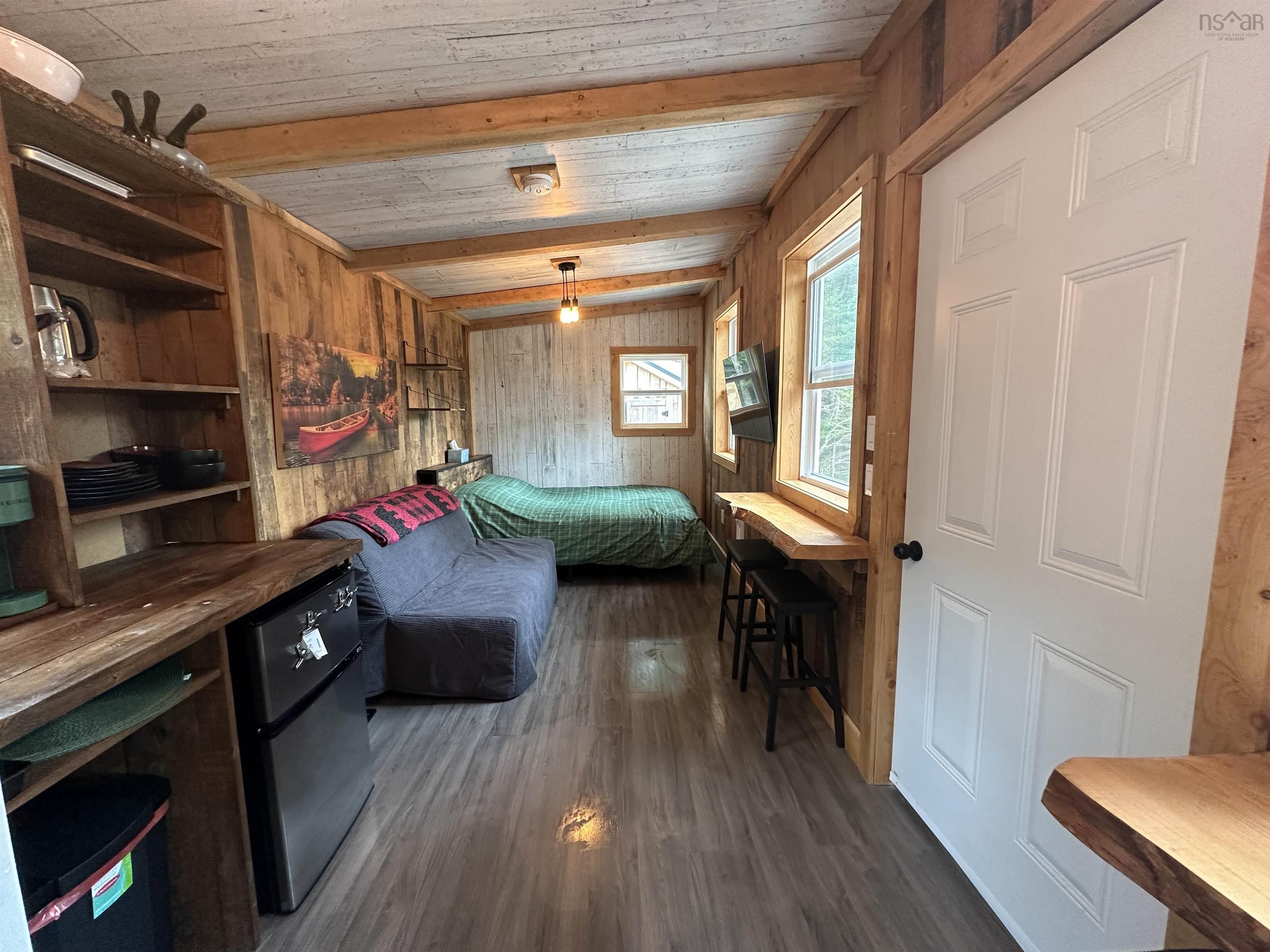 $249,900.00: 223 New Ross Road, Leminster