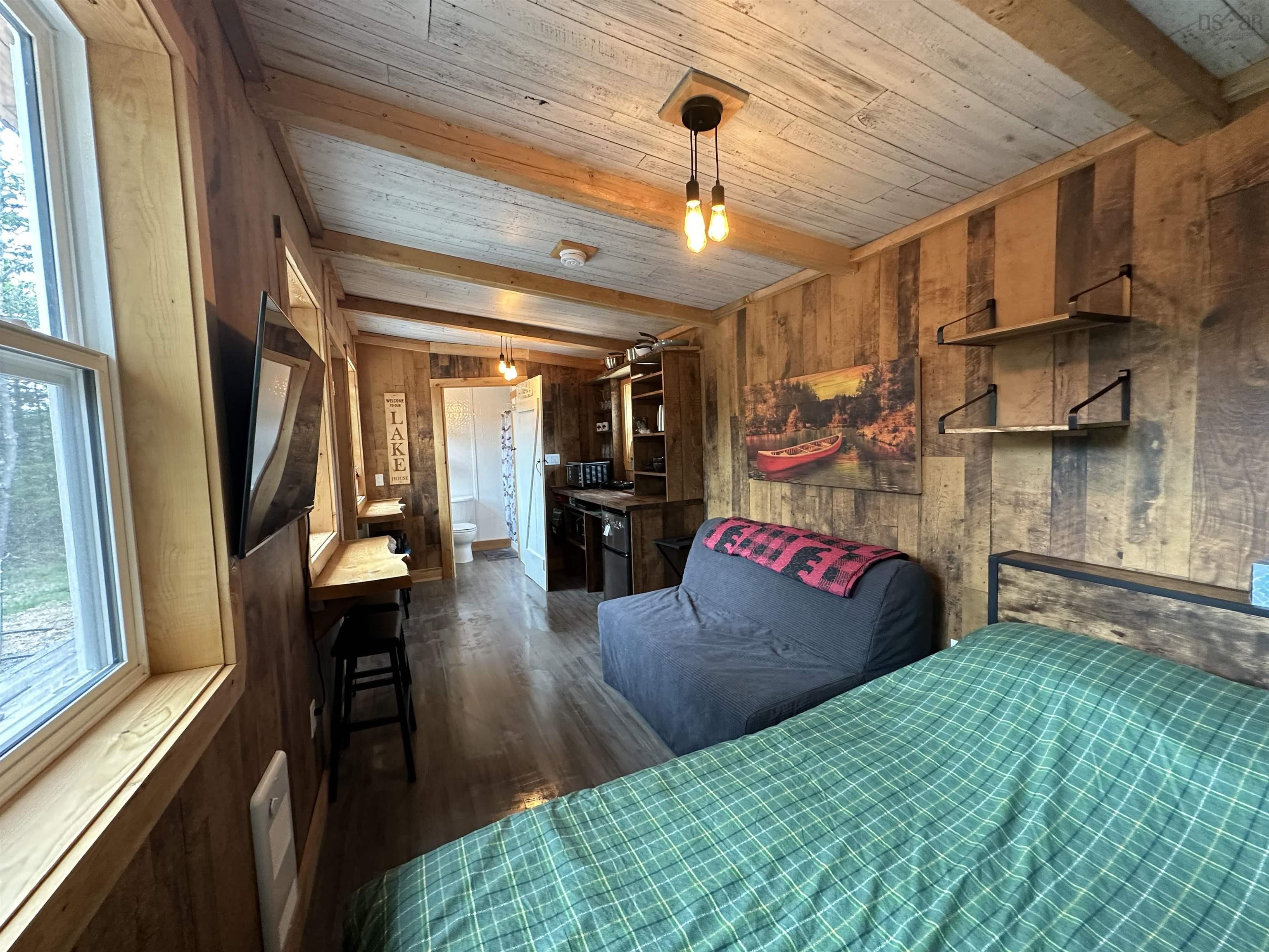 $249,900.00: 223 New Ross Road, Leminster