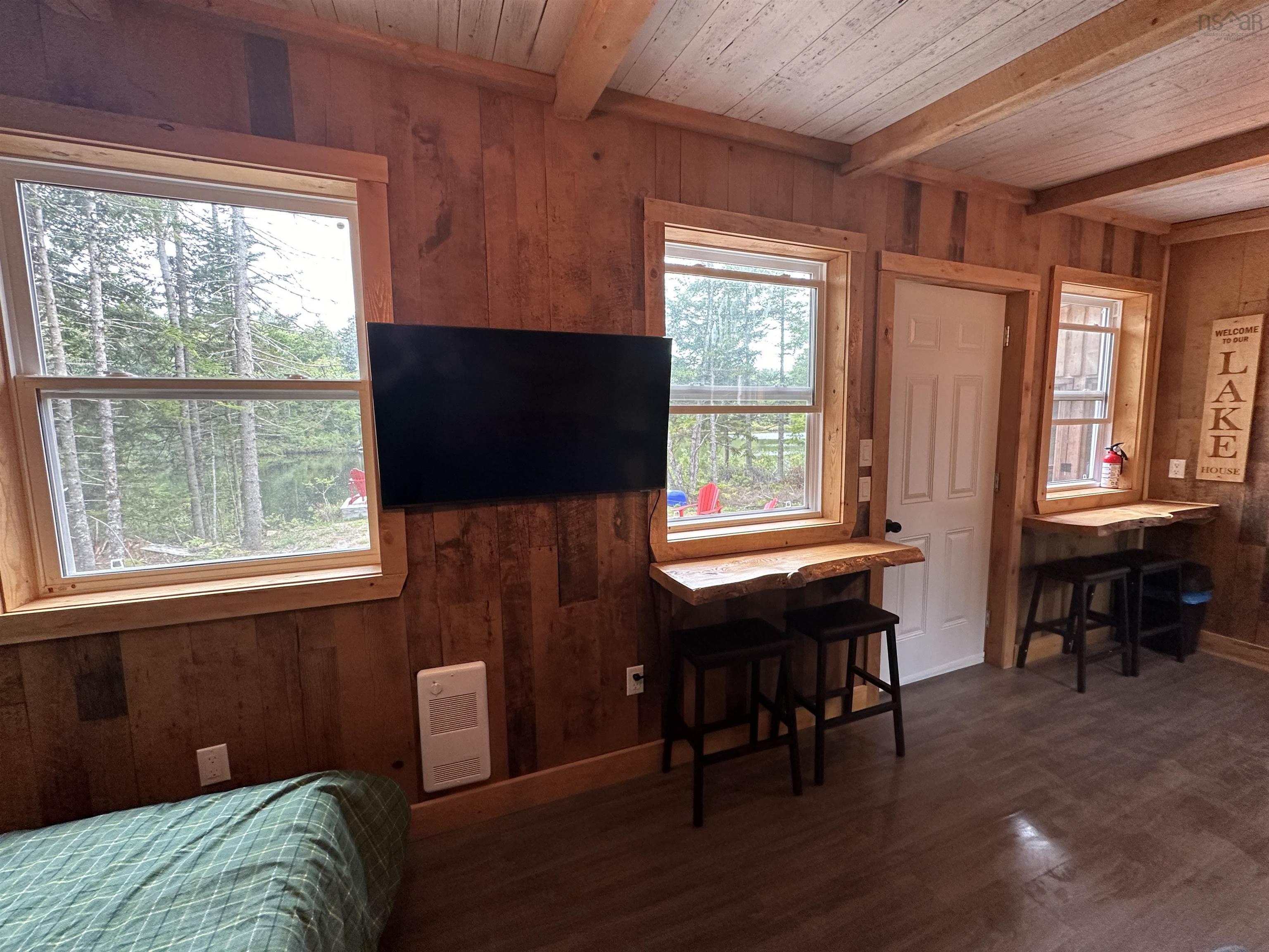 $249,900.00: 223 New Ross Road, Leminster