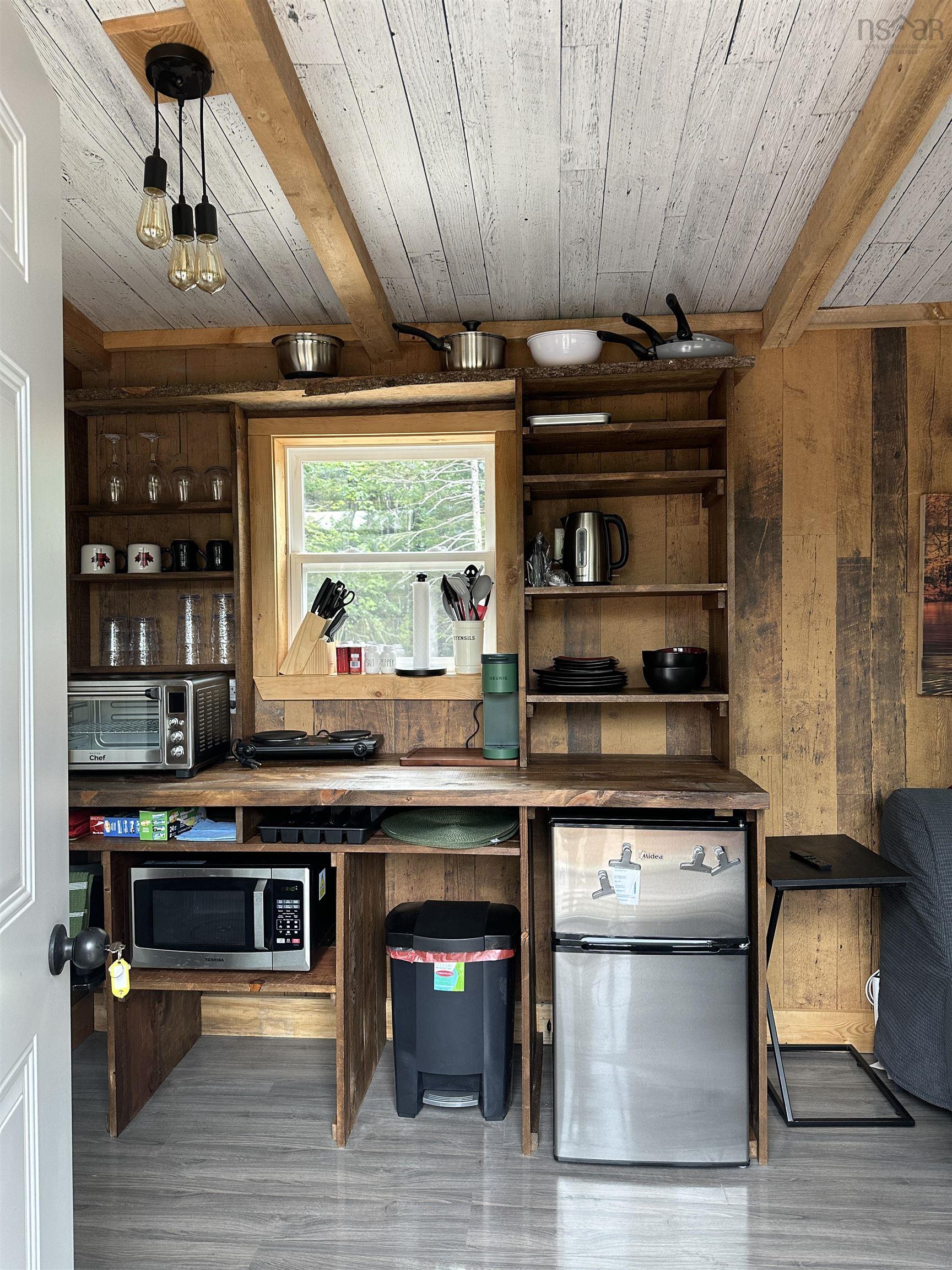 $249,900.00: 223 New Ross Road, Leminster