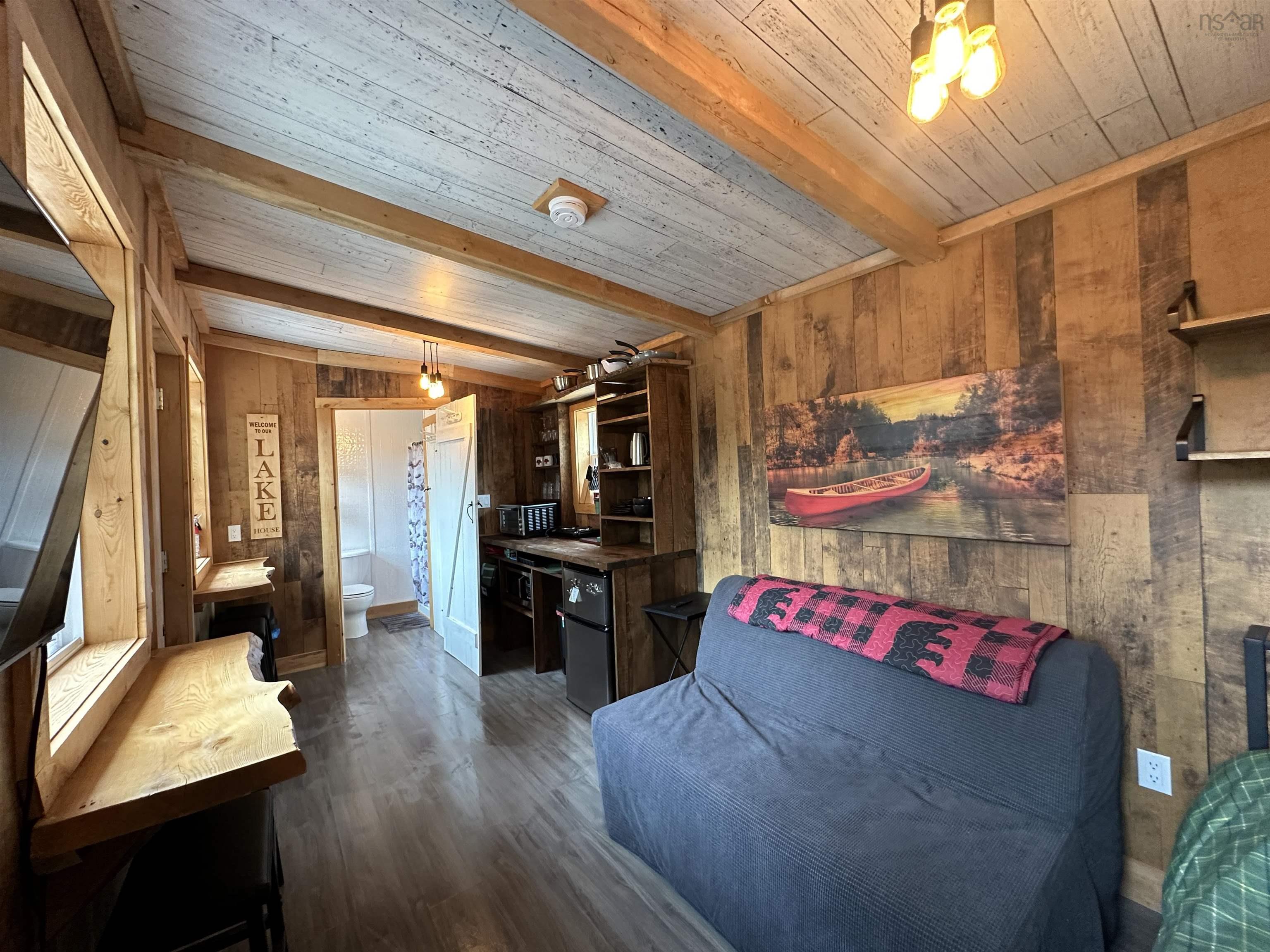 $249,900.00: 223 New Ross Road, Leminster