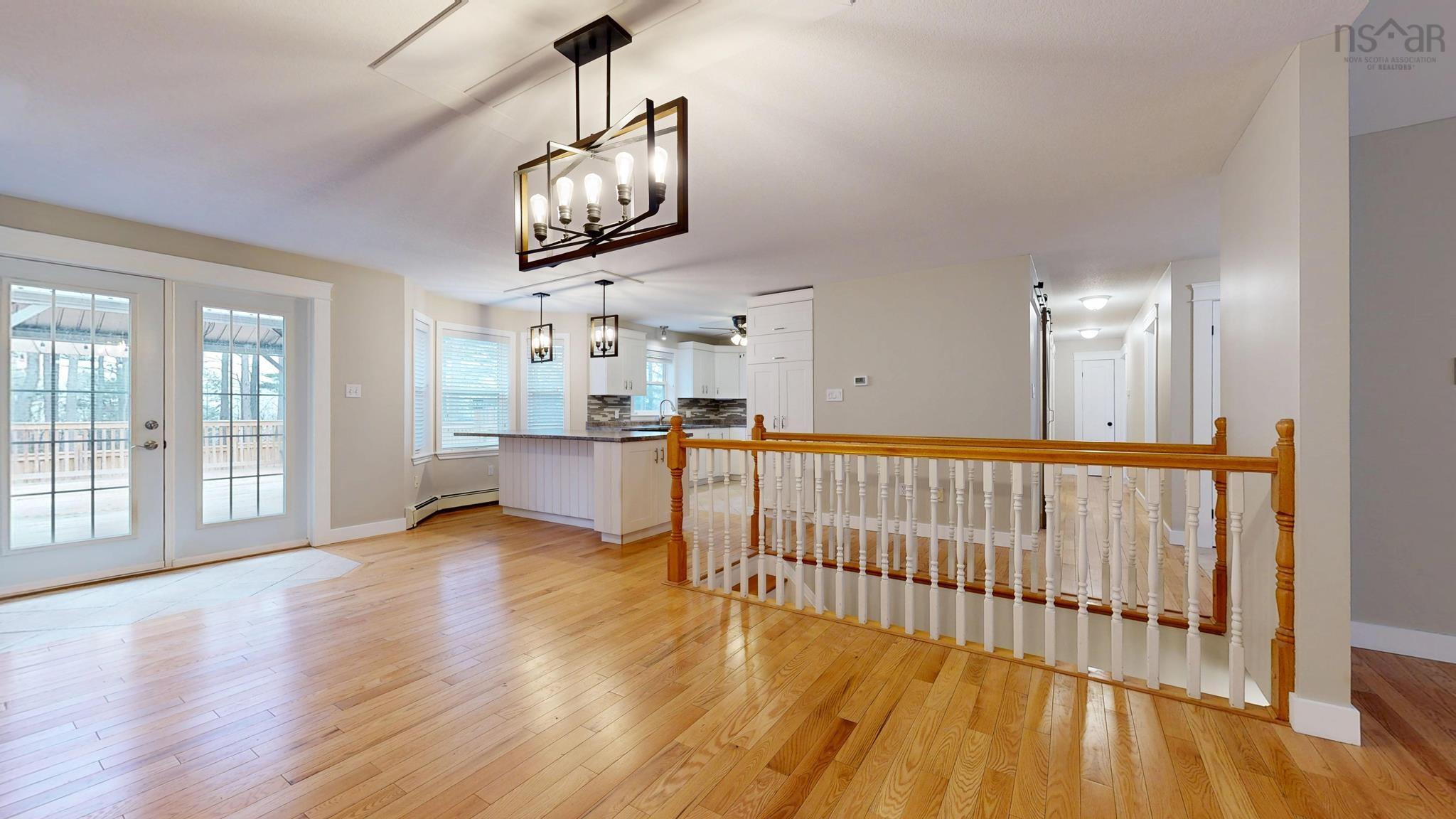 $529,900.00: 1809 Acadia Street, Kingston