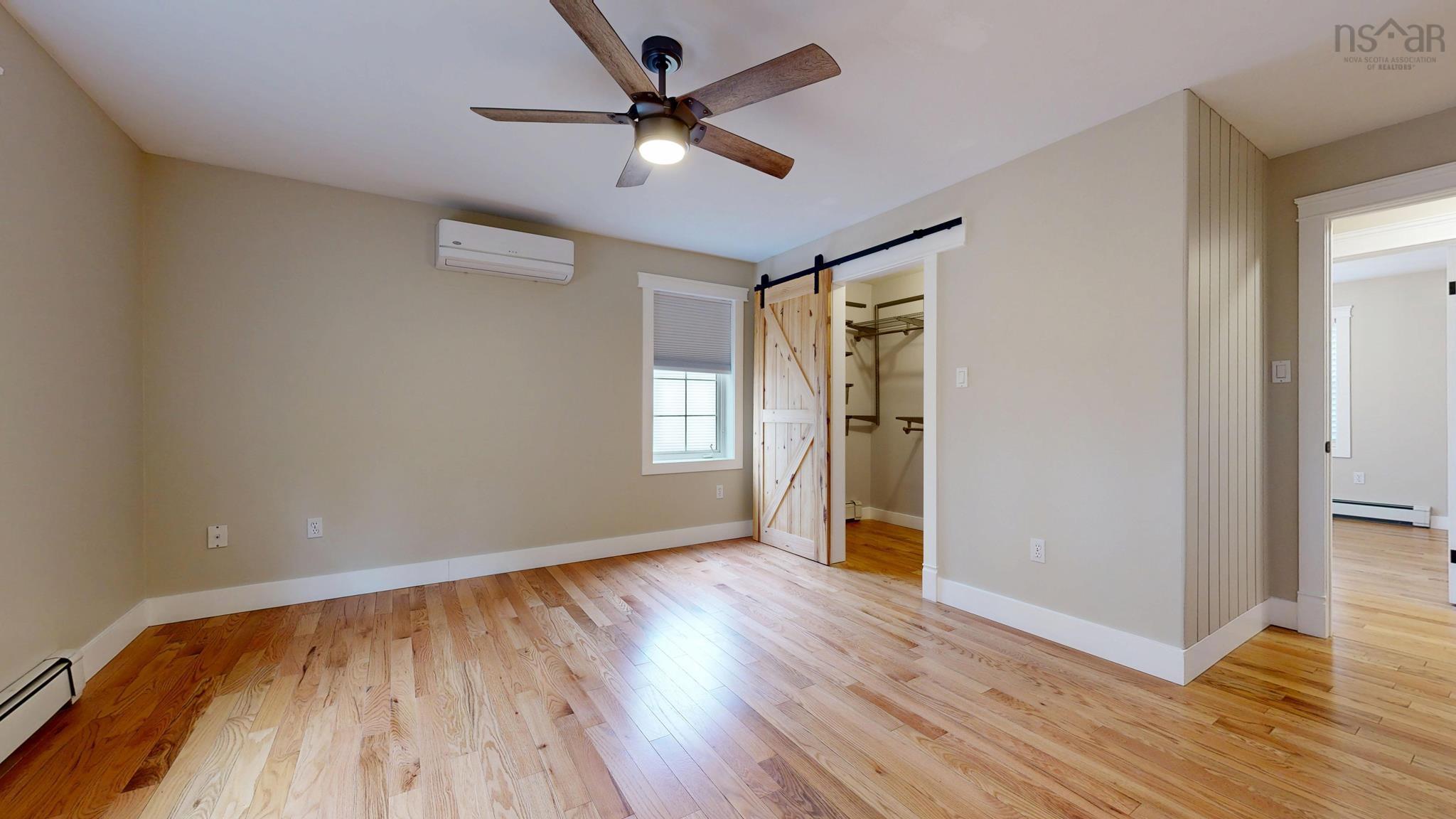 $529,900.00: 1809 Acadia Street, Kingston