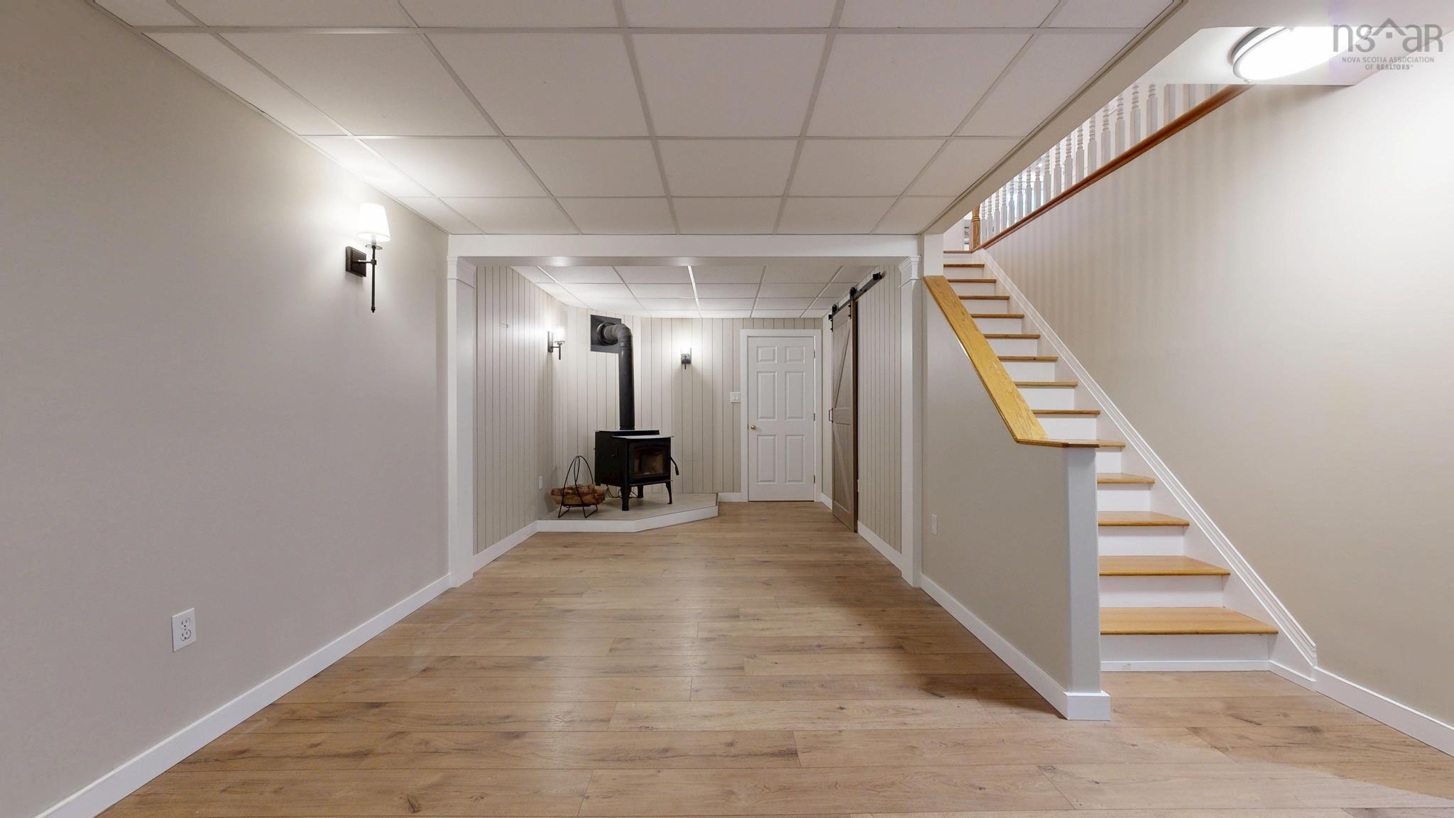 $529,900.00: 1809 Acadia Street, Kingston