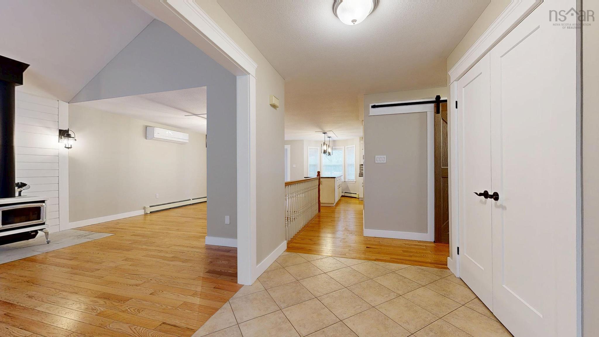 $529,900.00: 1809 Acadia Street, Kingston