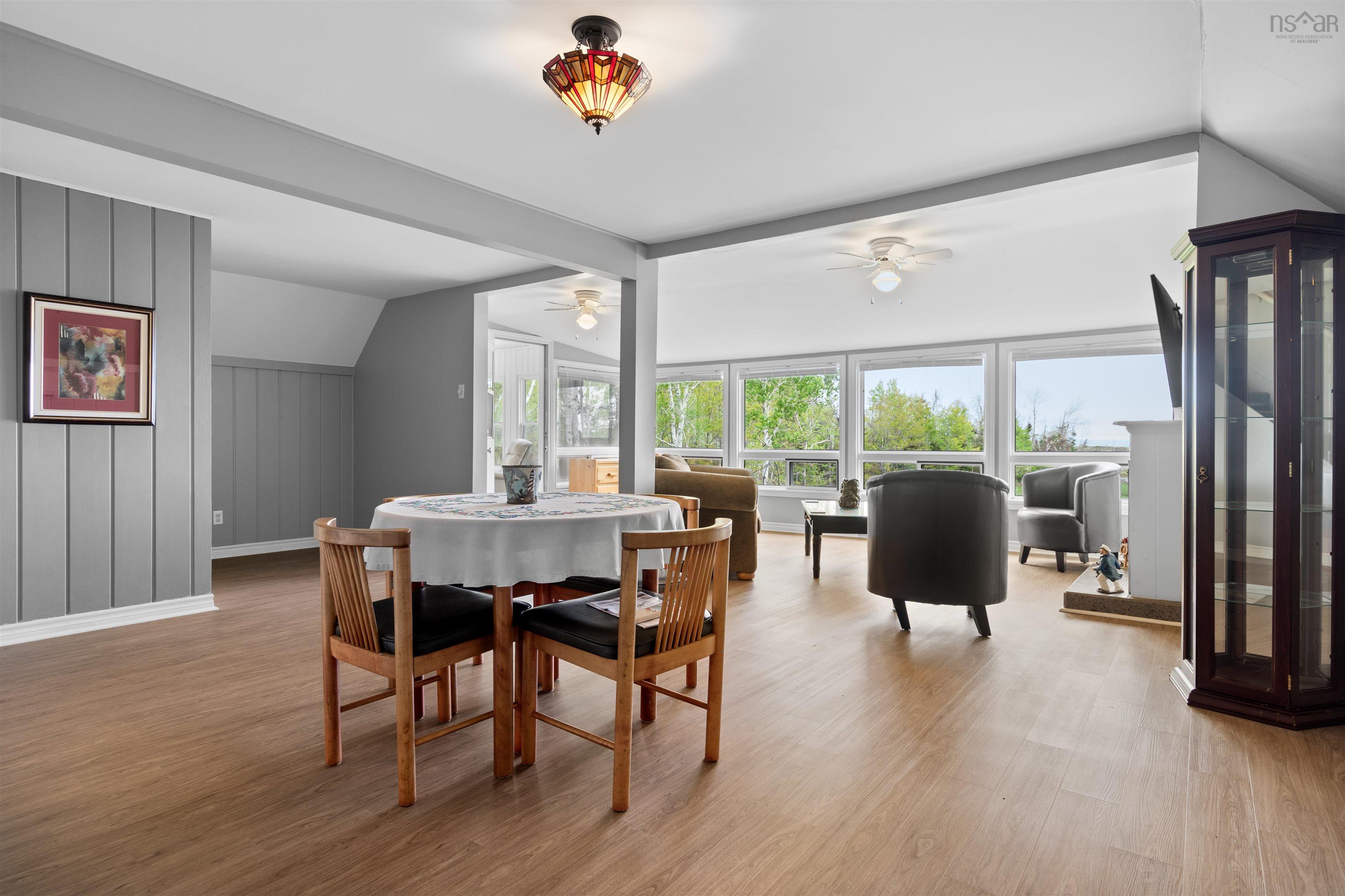 $550,000.00: 1258 Caribou Island Road, Caribou Island