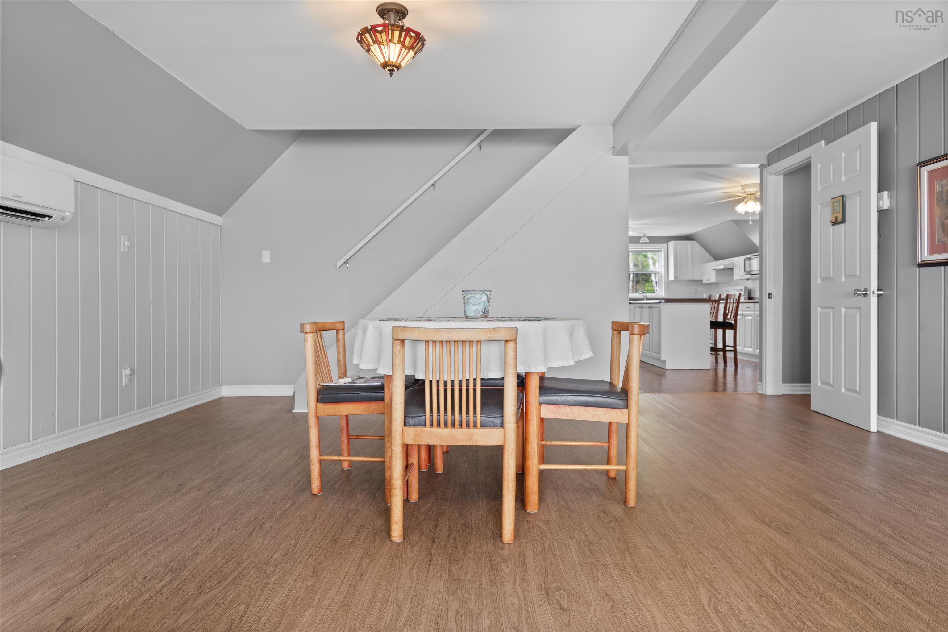 $550,000.00: 1258 Caribou Island Road, Caribou Island