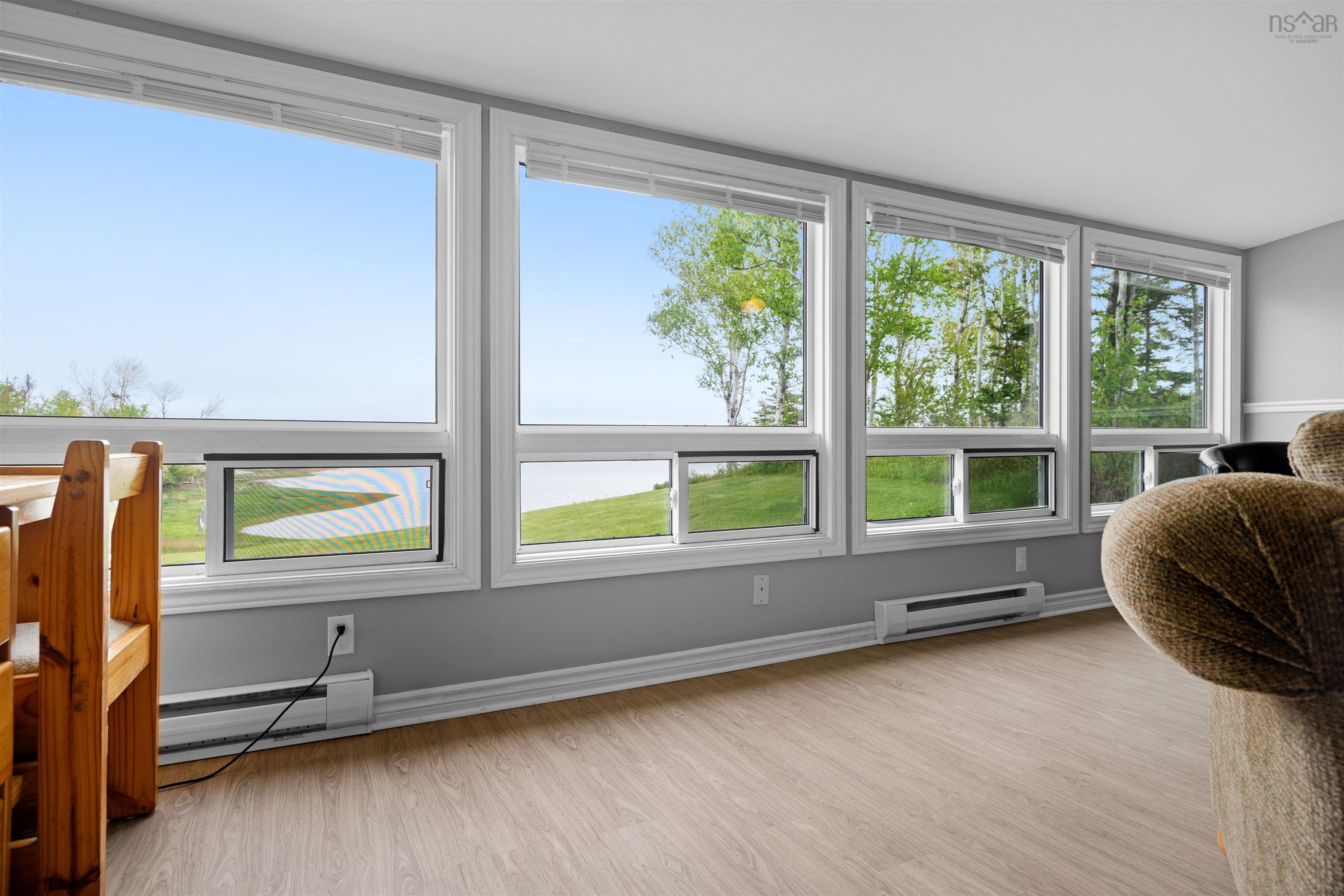 $550,000.00: 1258 Caribou Island Road, Caribou Island