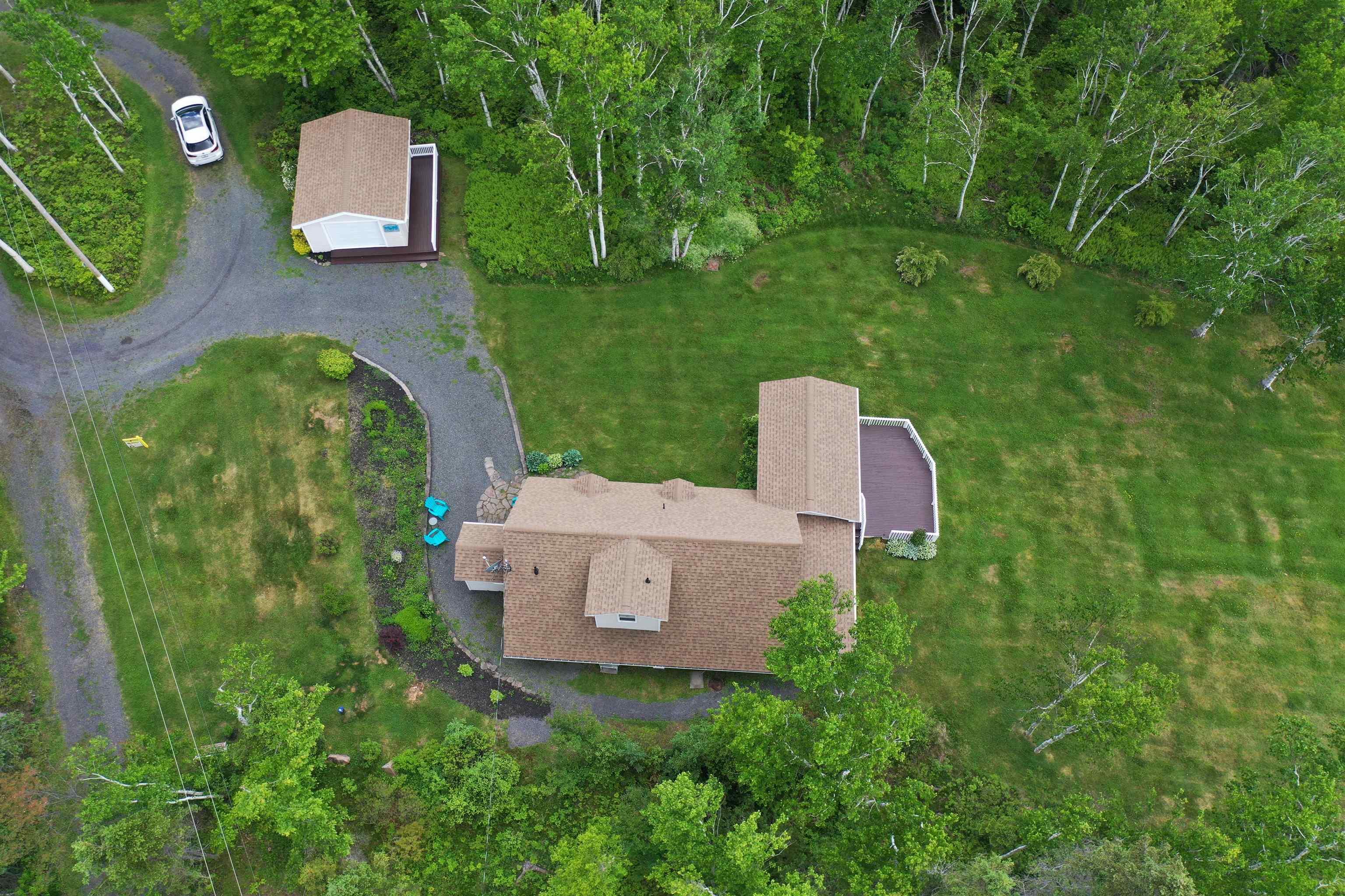 $550,000.00: 1258 Caribou Island Road, Caribou Island