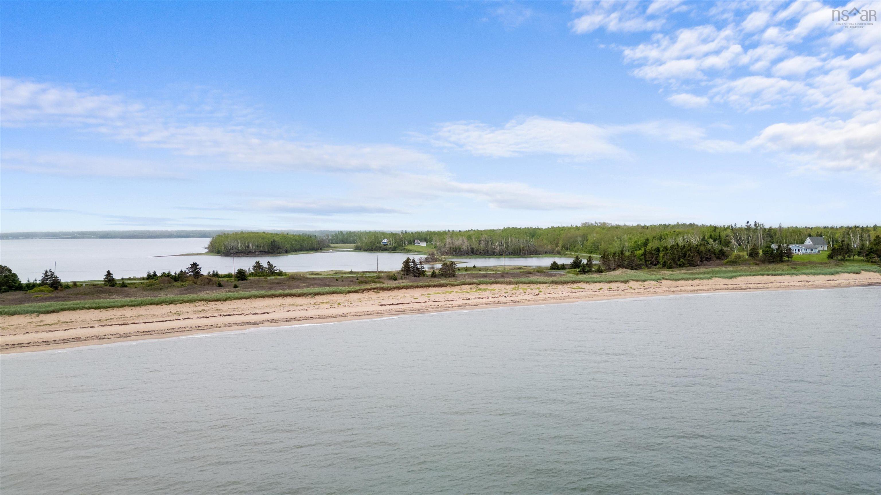 $550,000.00: 1258 Caribou Island Road, Caribou Island