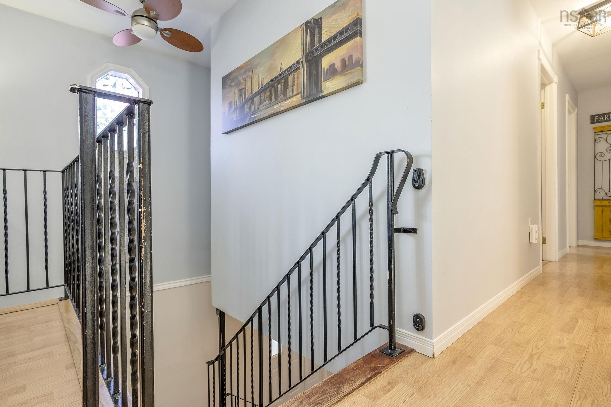 $515,000.00: 868 Shawn Drive Drive, Kingston