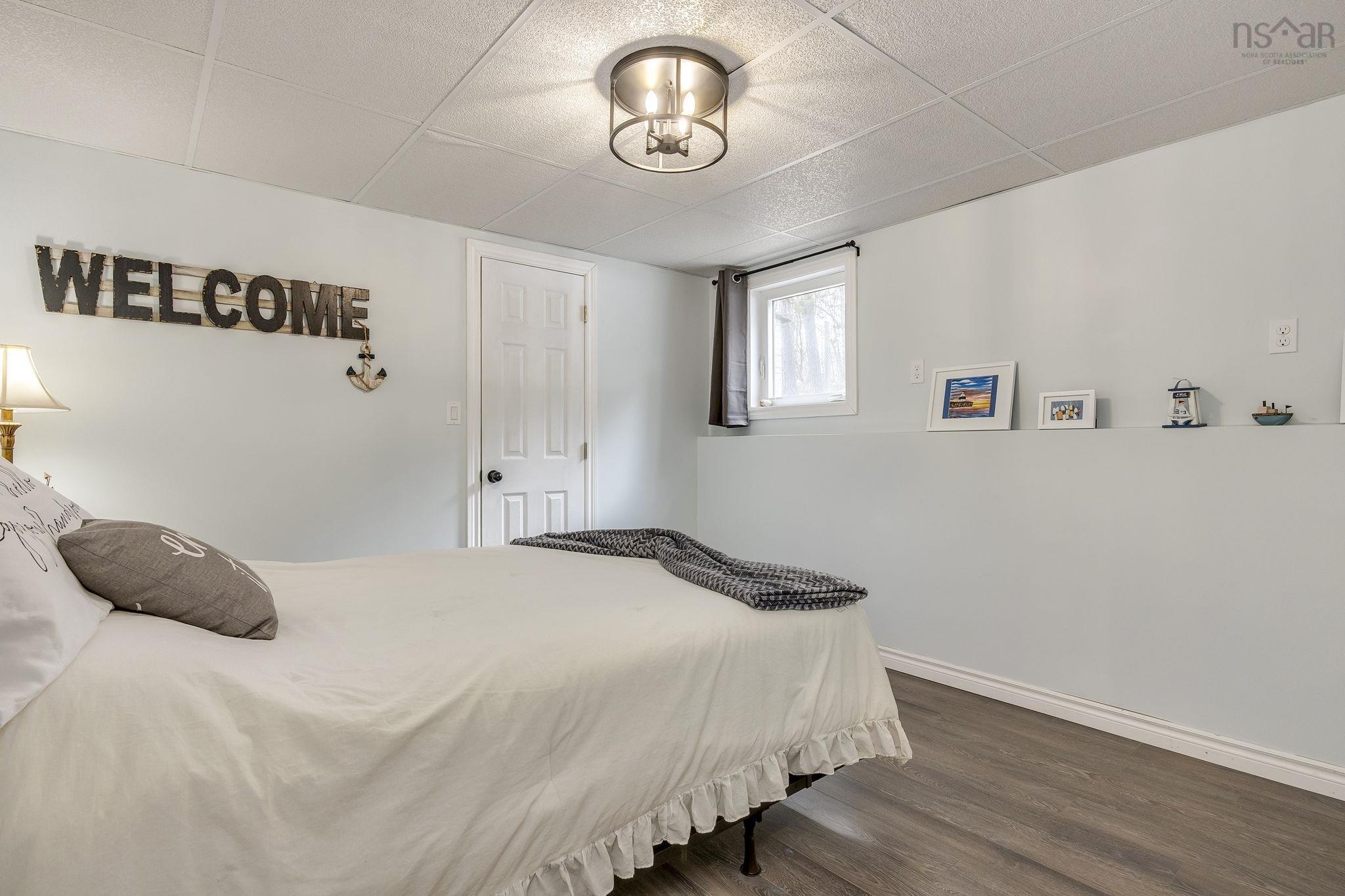 $515,000.00: 868 Shawn Drive Drive, Kingston