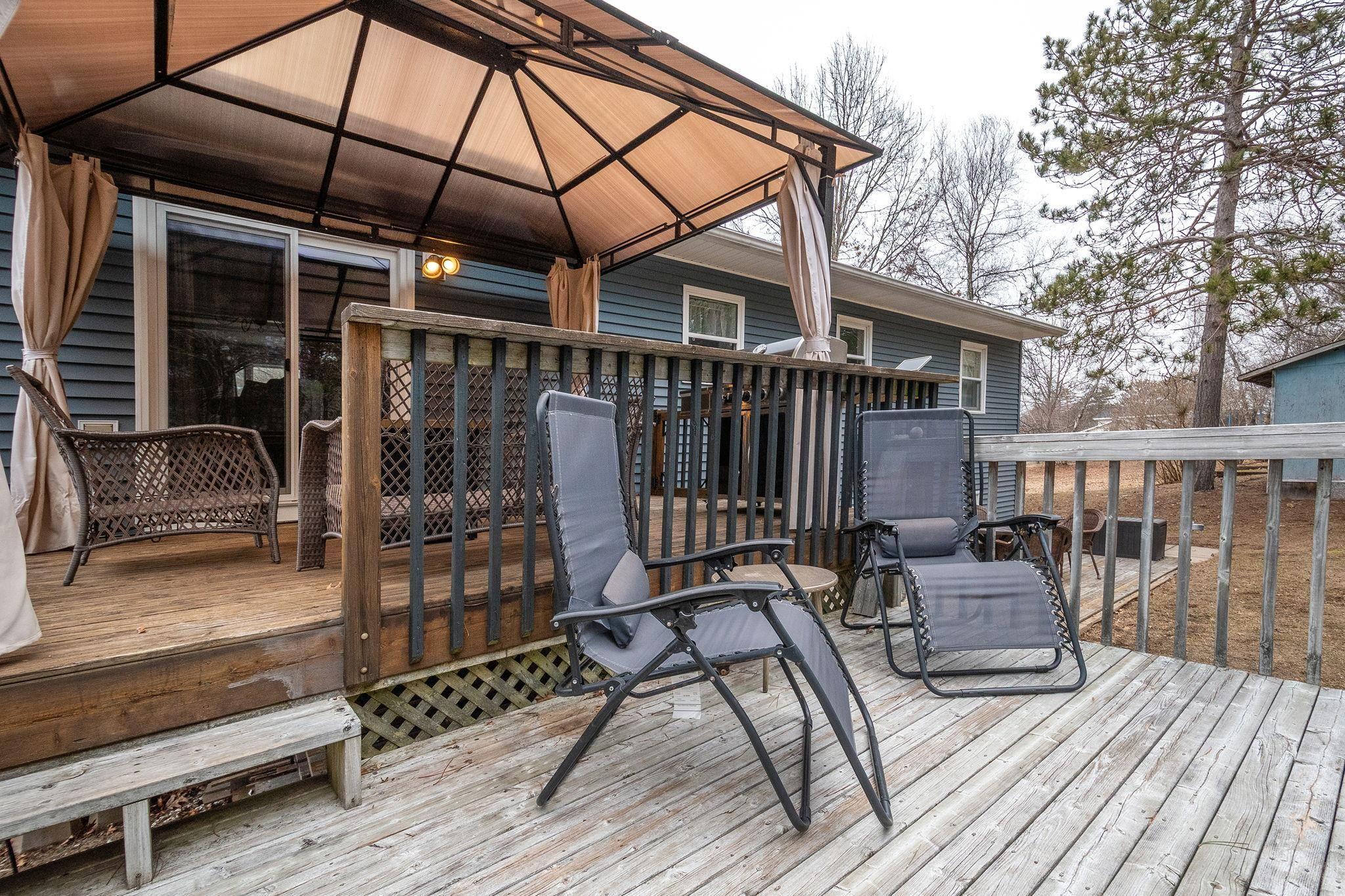 $515,000.00: 868 Shawn Drive Drive, Kingston