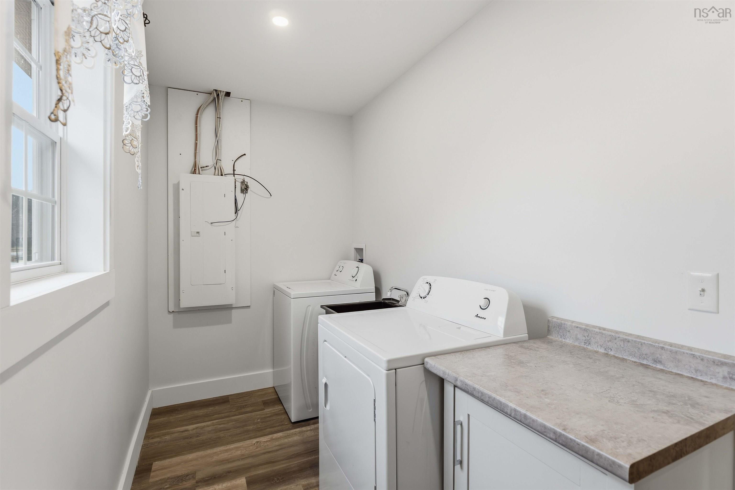 $525,000.00: 439 Victoria Road, Spa Springs