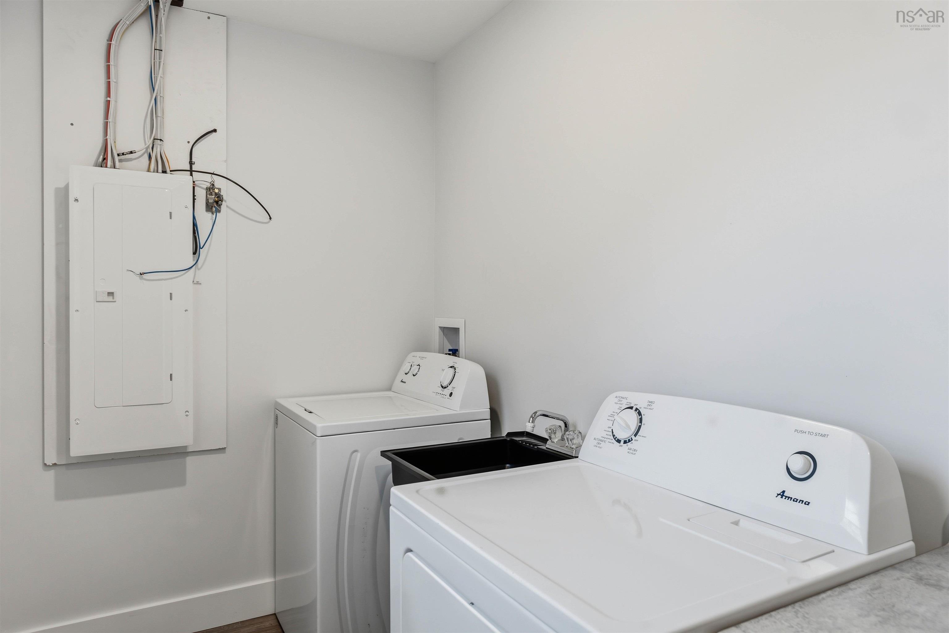 $525,000.00: 439 Victoria Road, Spa Springs