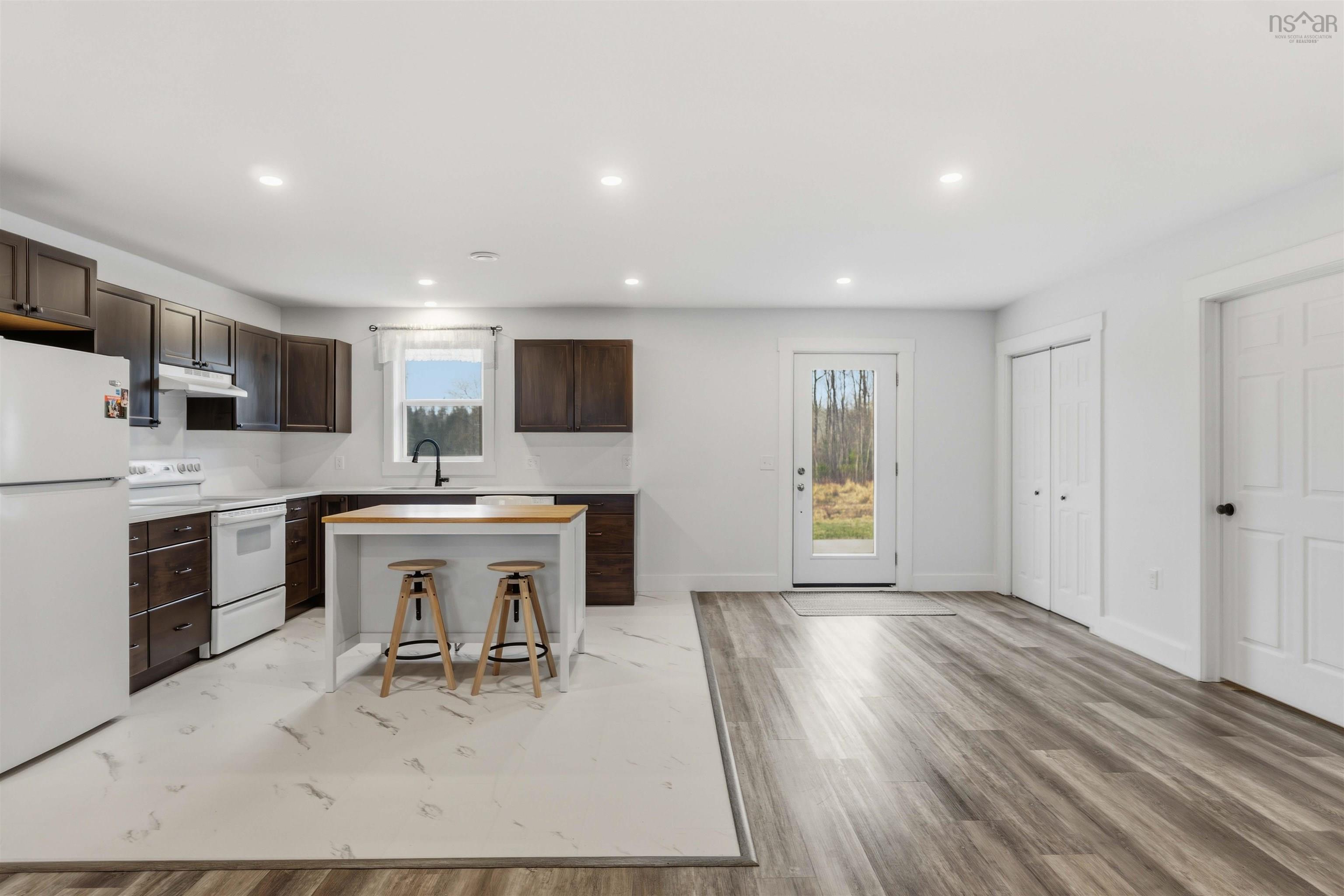 $525,000.00: 439 Victoria Road, Spa Springs