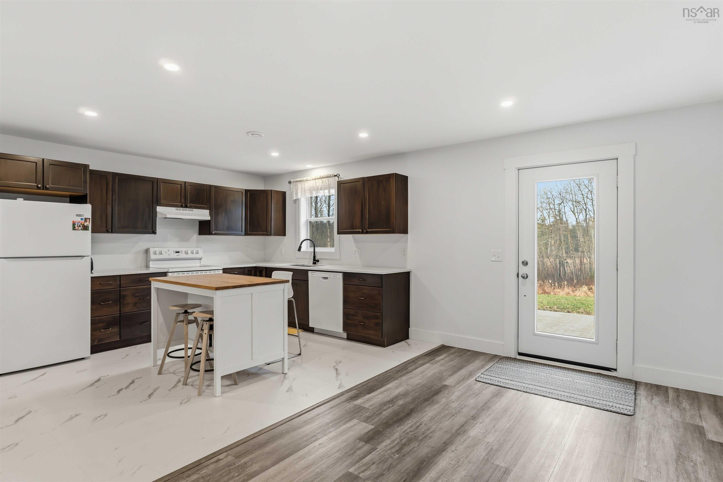 $525,000.00: 439 Victoria Road, Spa Springs