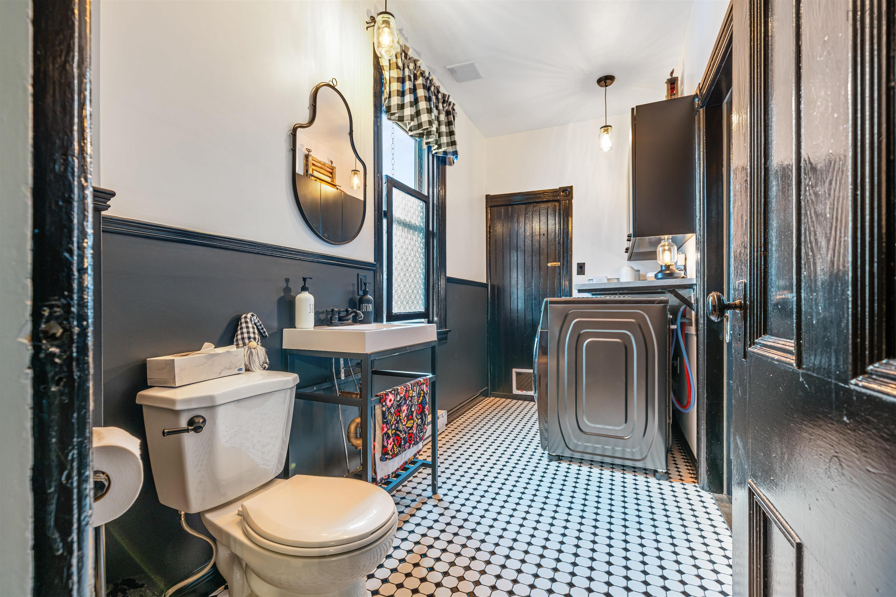 $359,900.00: 500 Nelson Street, New Glasgow