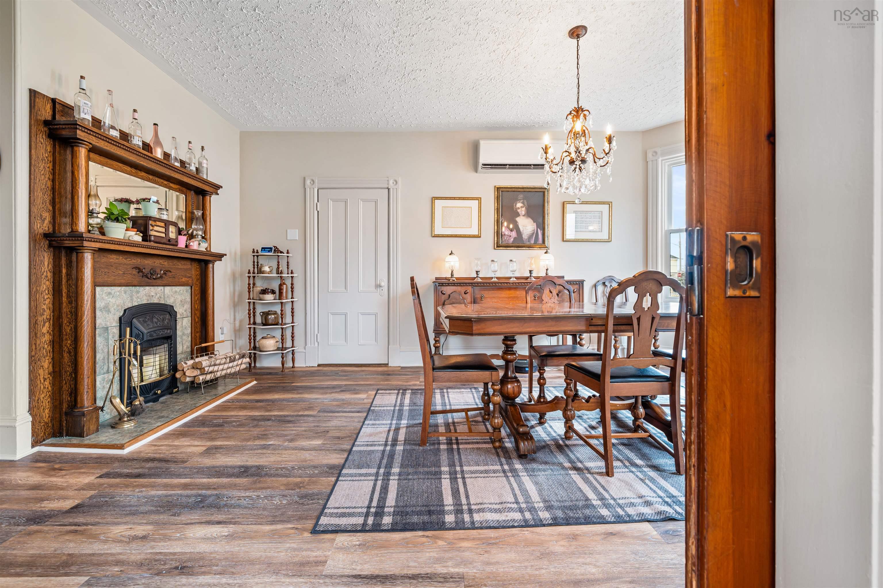 $359,900.00: 500 Nelson Street, New Glasgow