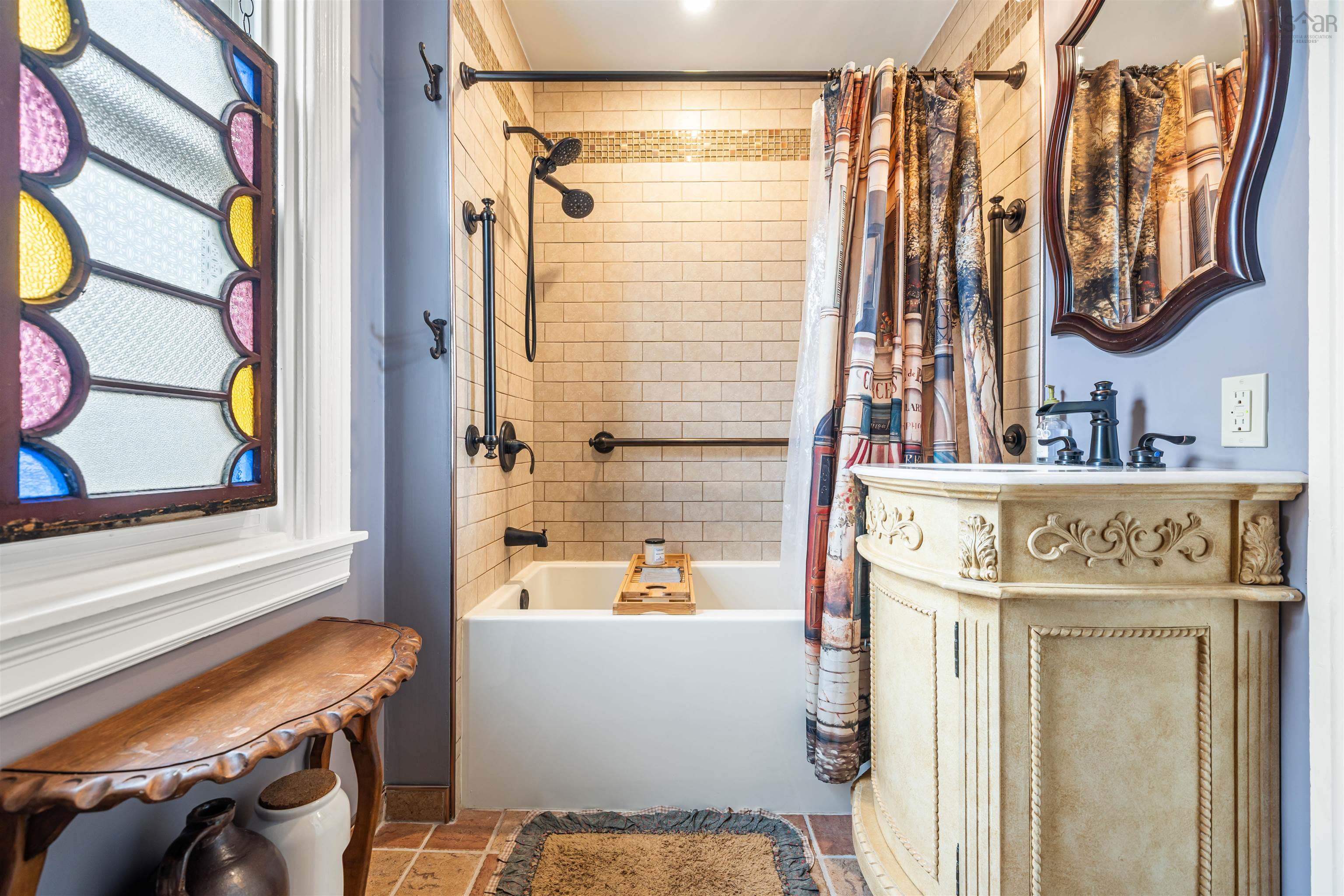 $359,900.00: 500 Nelson Street, New Glasgow