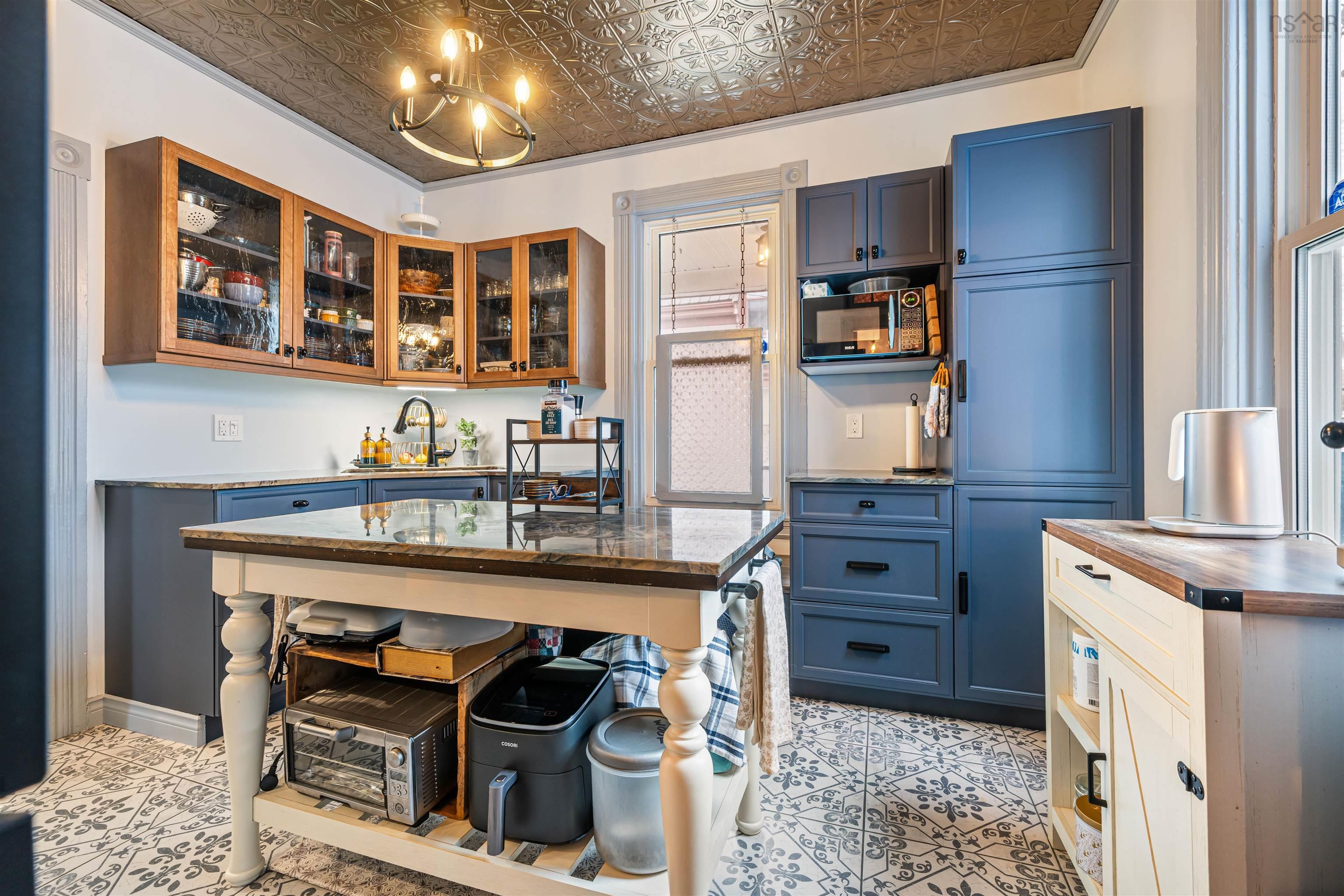 $359,900.00: 500 Nelson Street, New Glasgow