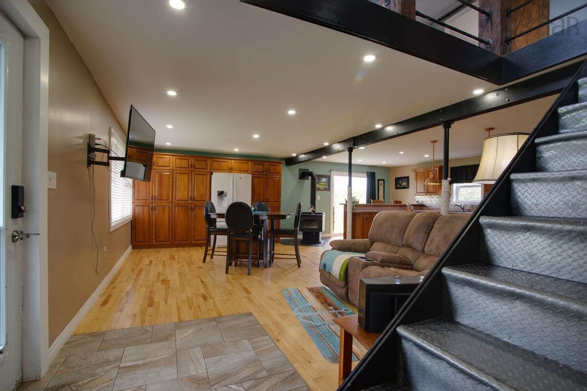 $369,900.00: 4320 Granville Road, Granville Beach