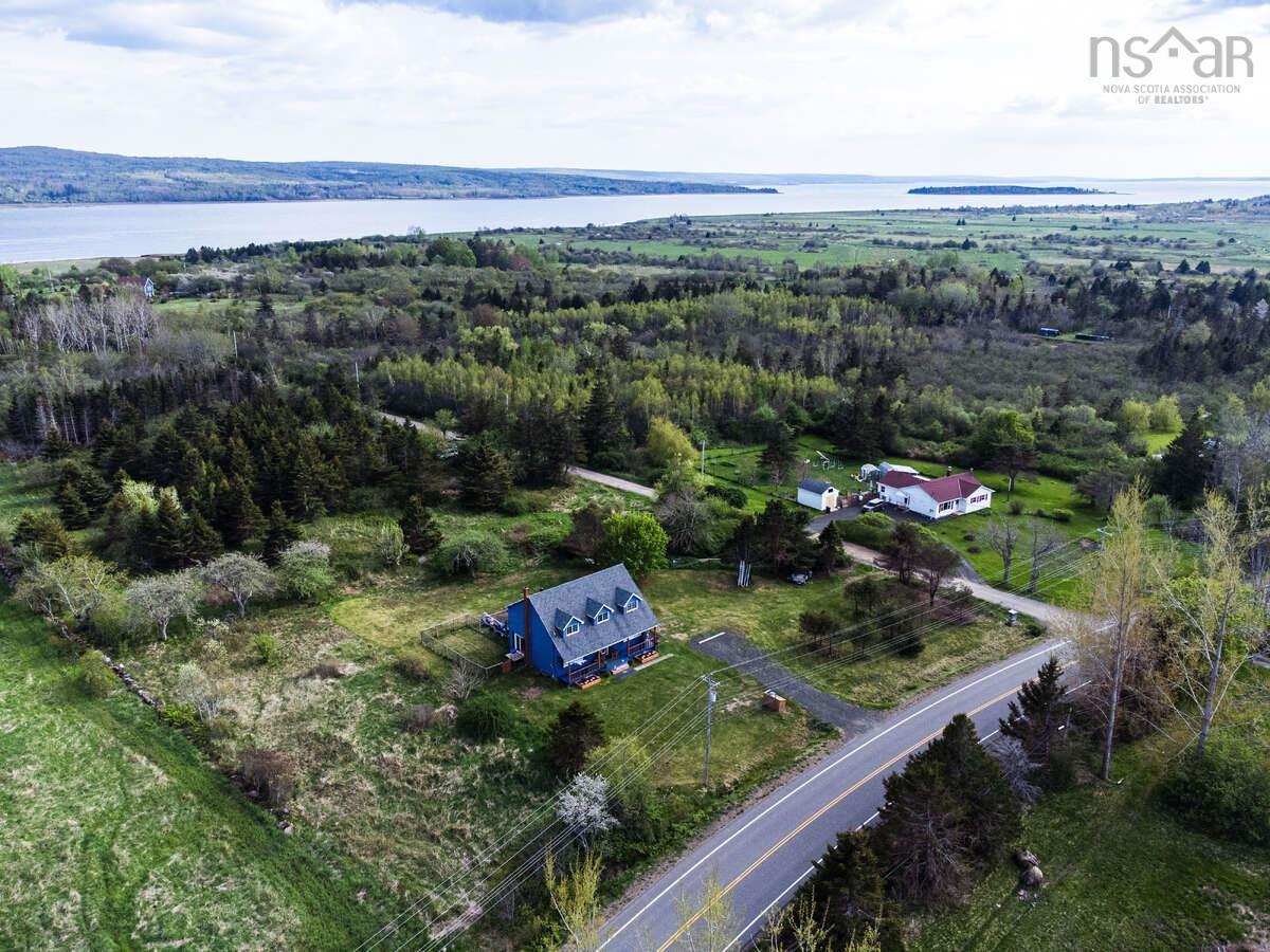 $369,900.00: 4320 Granville Road, Granville Beach