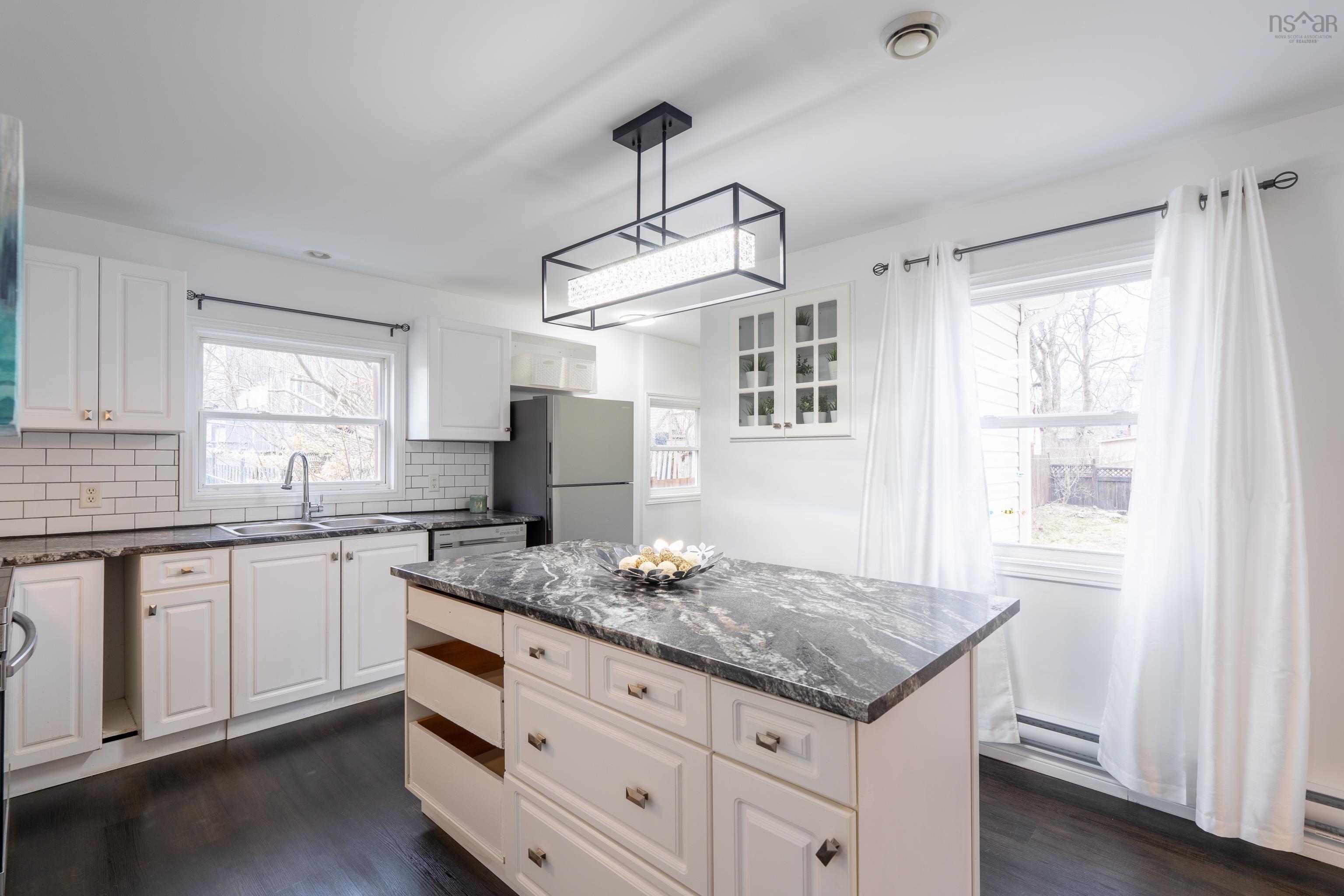 $889,900.00: 5447 Rector Street, Halifax