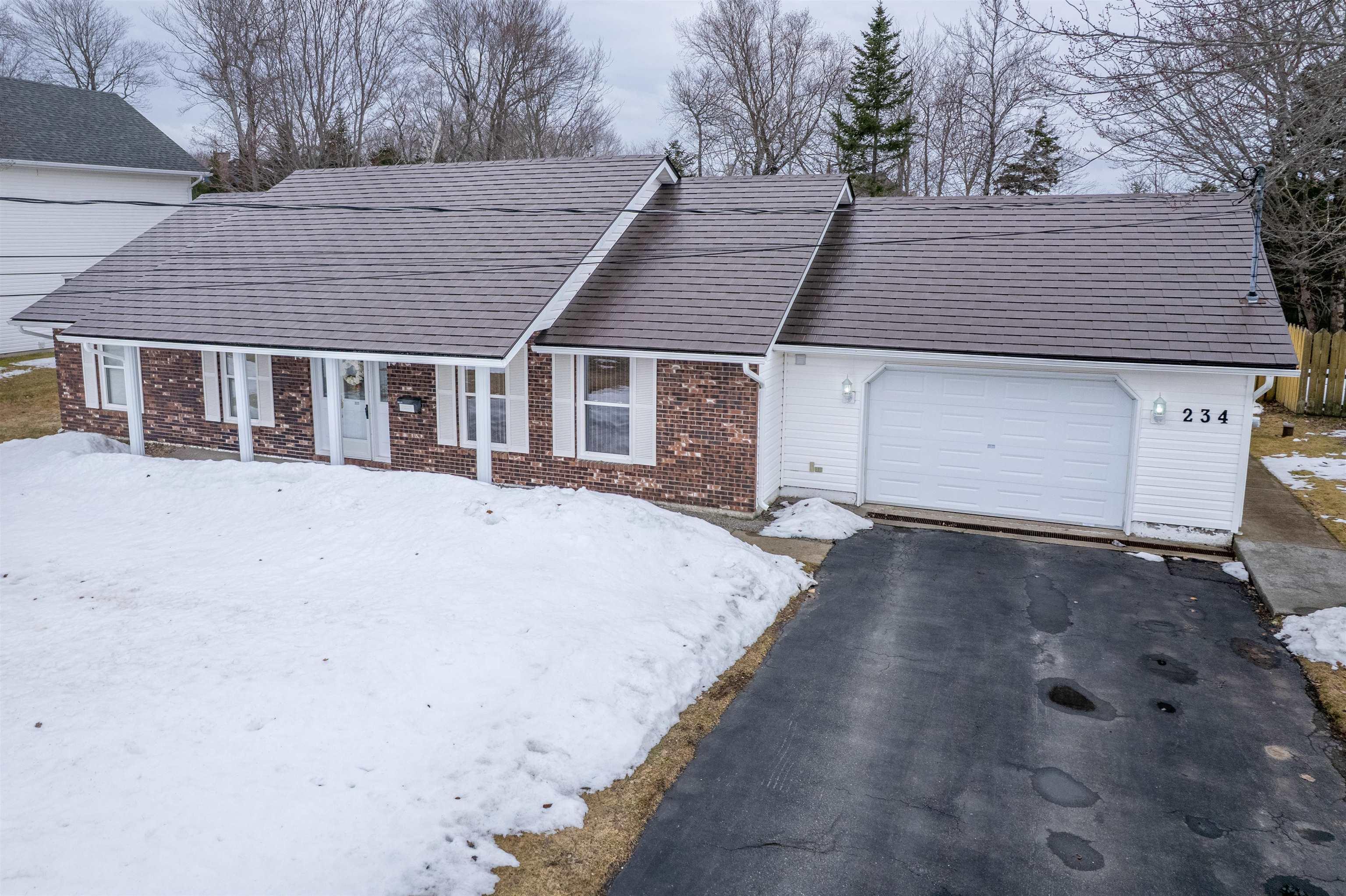 $445,000.00: 234 Riverview Drive, Sydney River